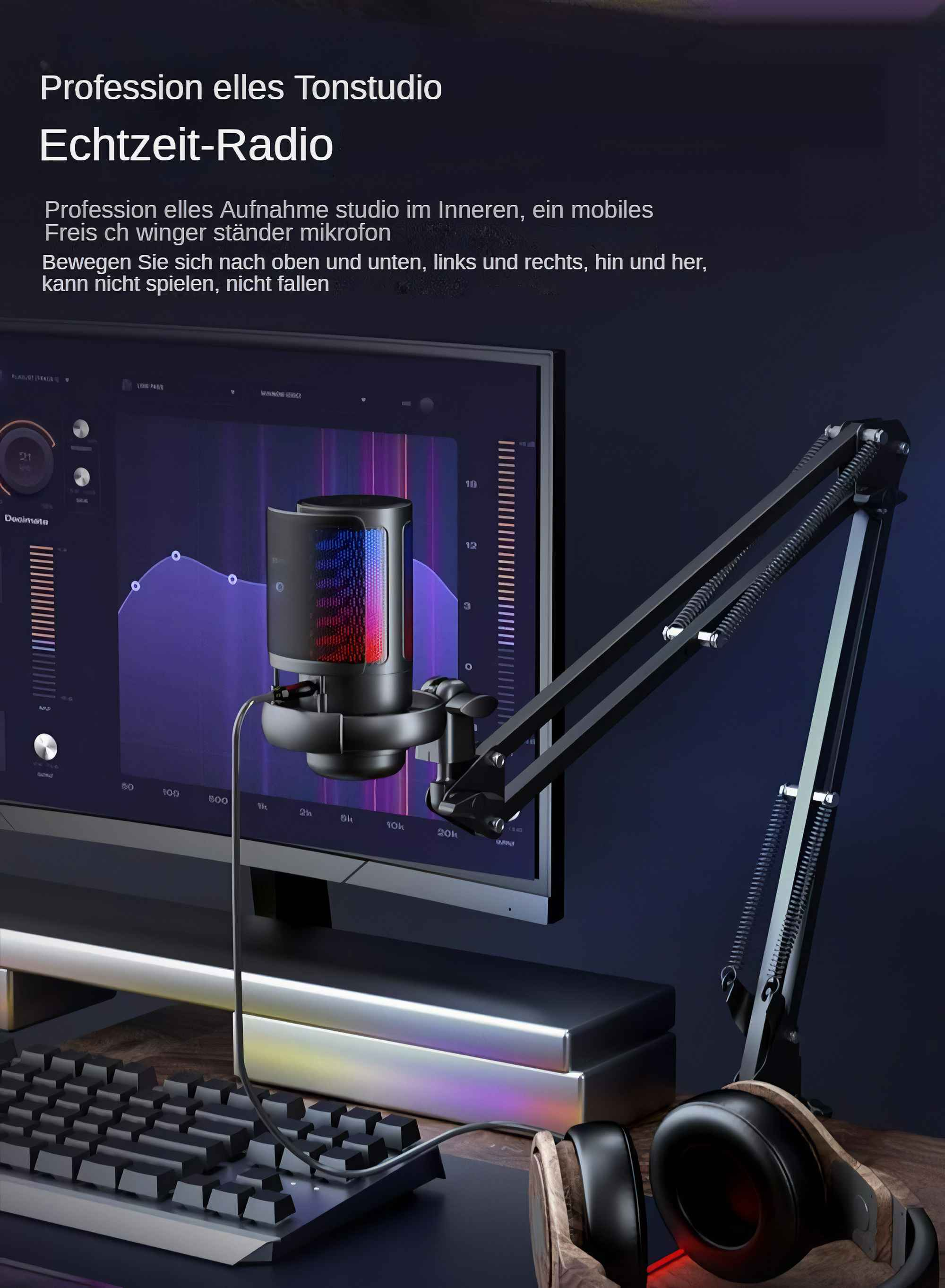 Ein Mikrofon auf einem Ständer, mit einem Computermonitor, der Audiopegel anzeigt, und Kopfhörern auf einem Holztisch.