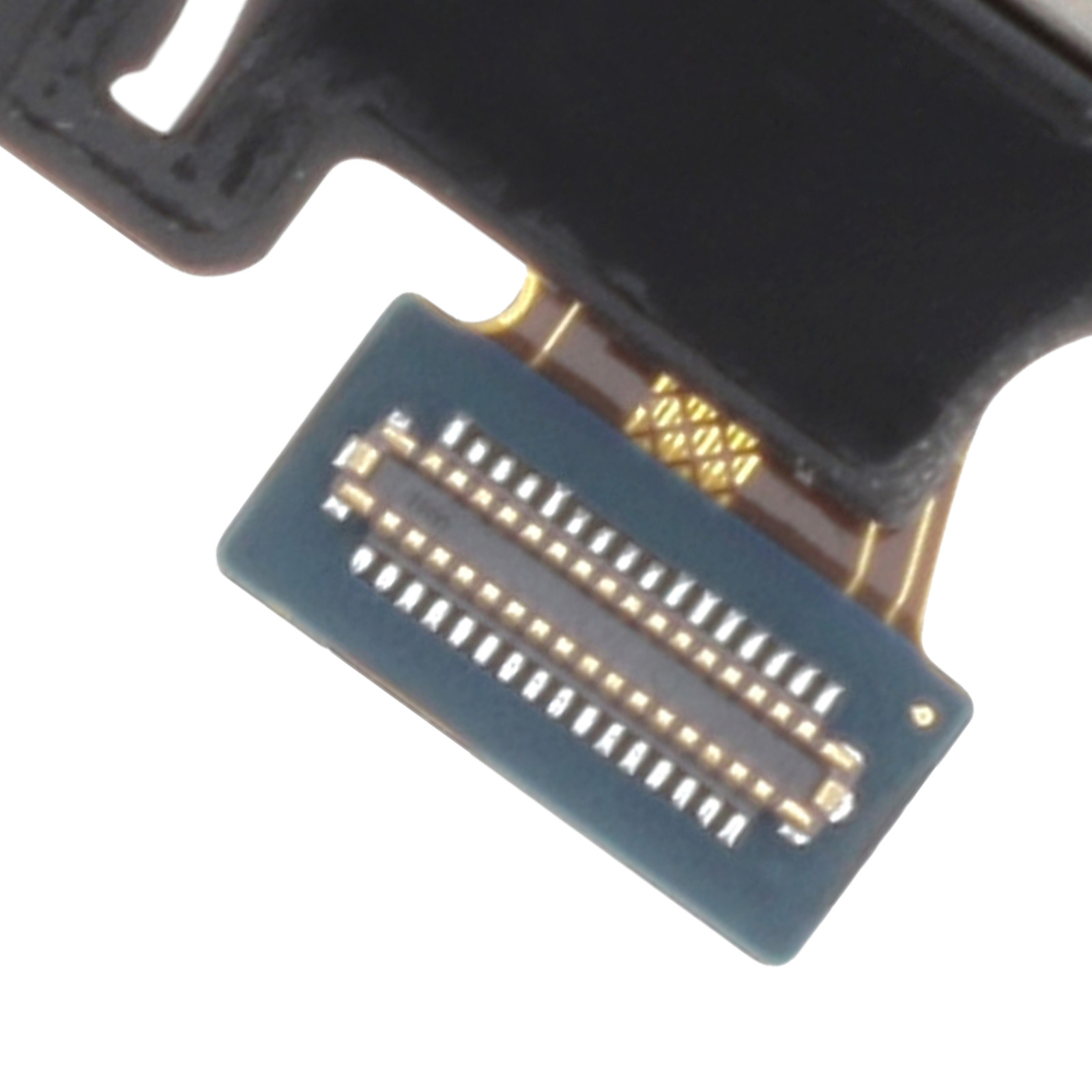 Primer plano de un componente electrónico. Se ve una placa de circuito azul rectangular con pines dorados y una pieza de plástico negro.