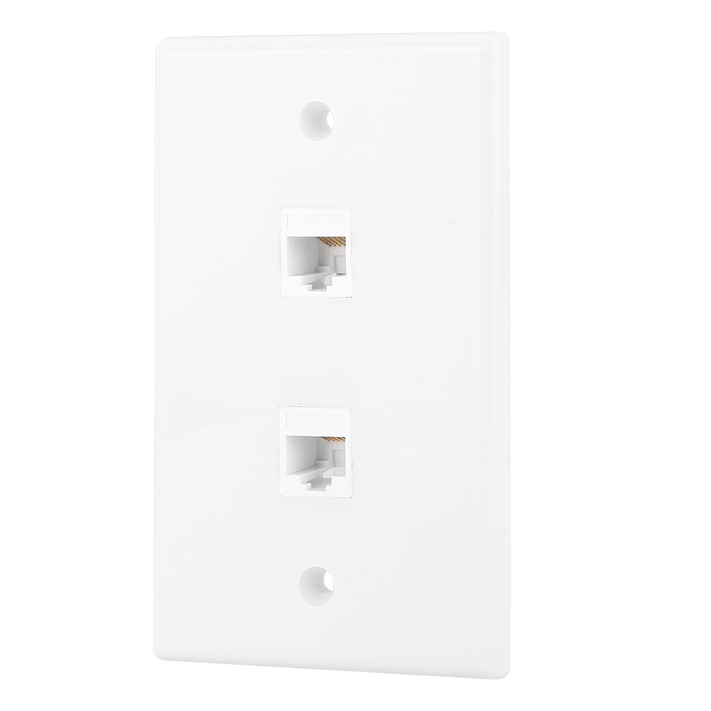 Weiße Wandplatte mit zwei RJ45-Anschlüssen und zwei Schraubenlöchern. Die Anschlüsse sind mit CAT 5e beschriftet.