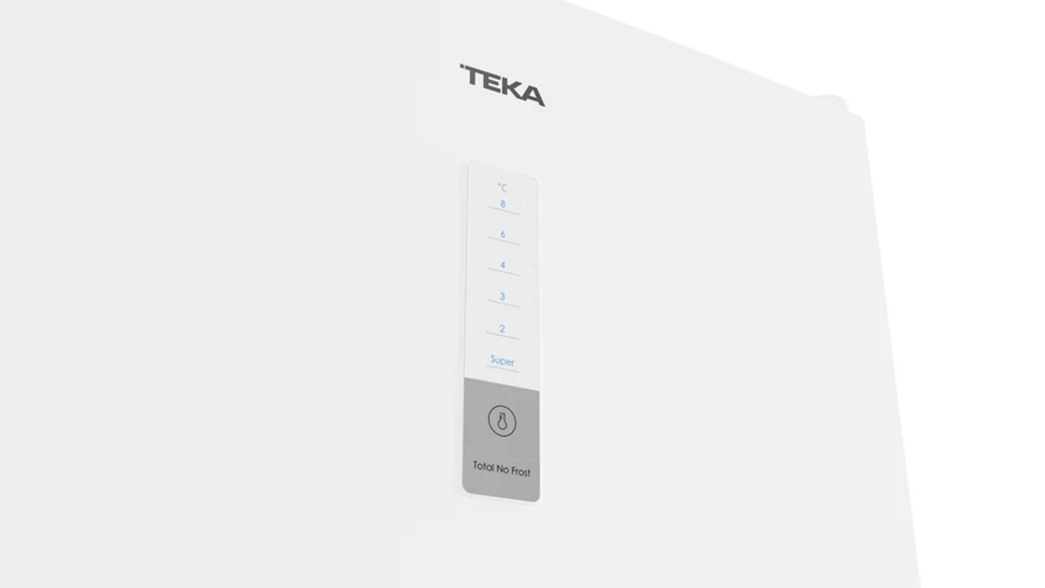 Biała lodówka z logo Teka. Panel sterowania pokazuje ustawienia temperatury i funkcję 'Total No Frost'.