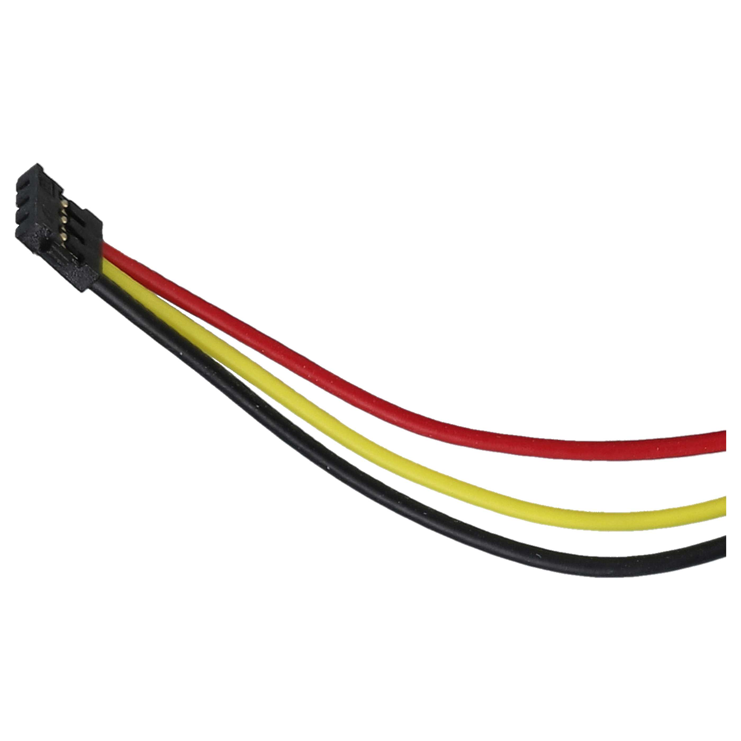 Ein schwarzer Stecker mit drei Drähten: schwarz, gelb und rot. Drähte gehen vor weißem Hintergrund vom Stecker aus.