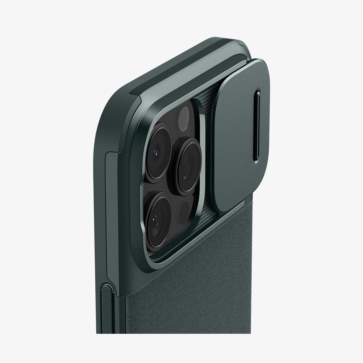 Primo piano di una custodia per telefono verde scuro con lenti della fotocamera visibili. Una copertura scorrevole protegge le lenti. Sfondo bianco.