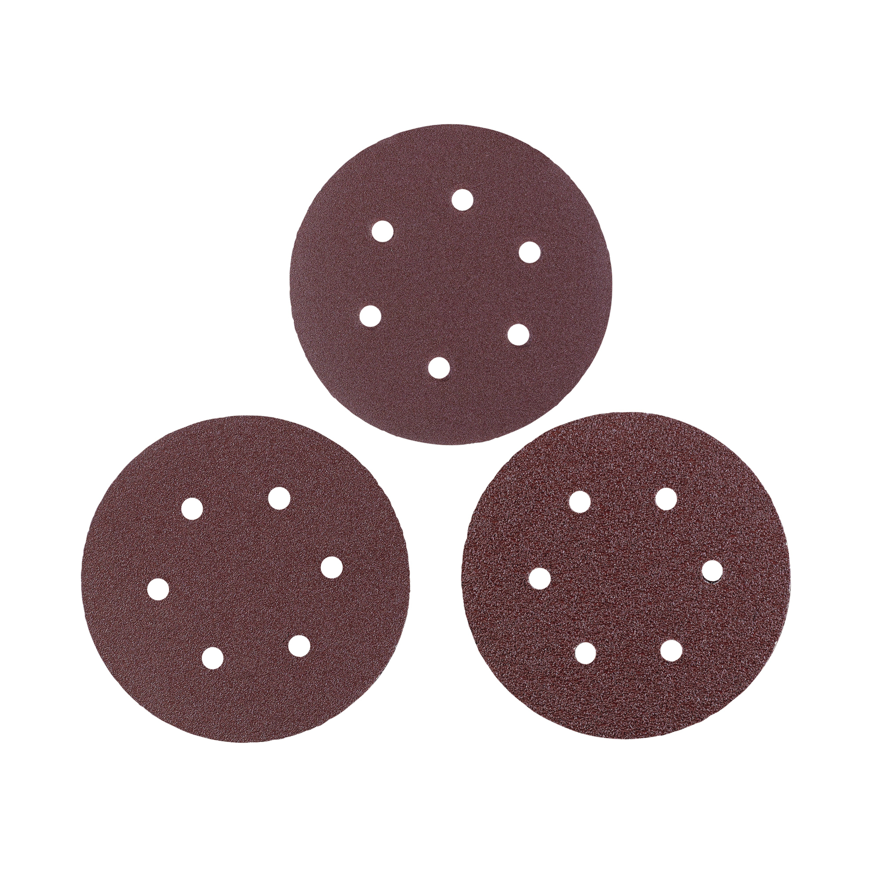Trois disques de ponçage ronds avec des surfaces abrasives marron et six trous espacés, isolés sur fond blanc.