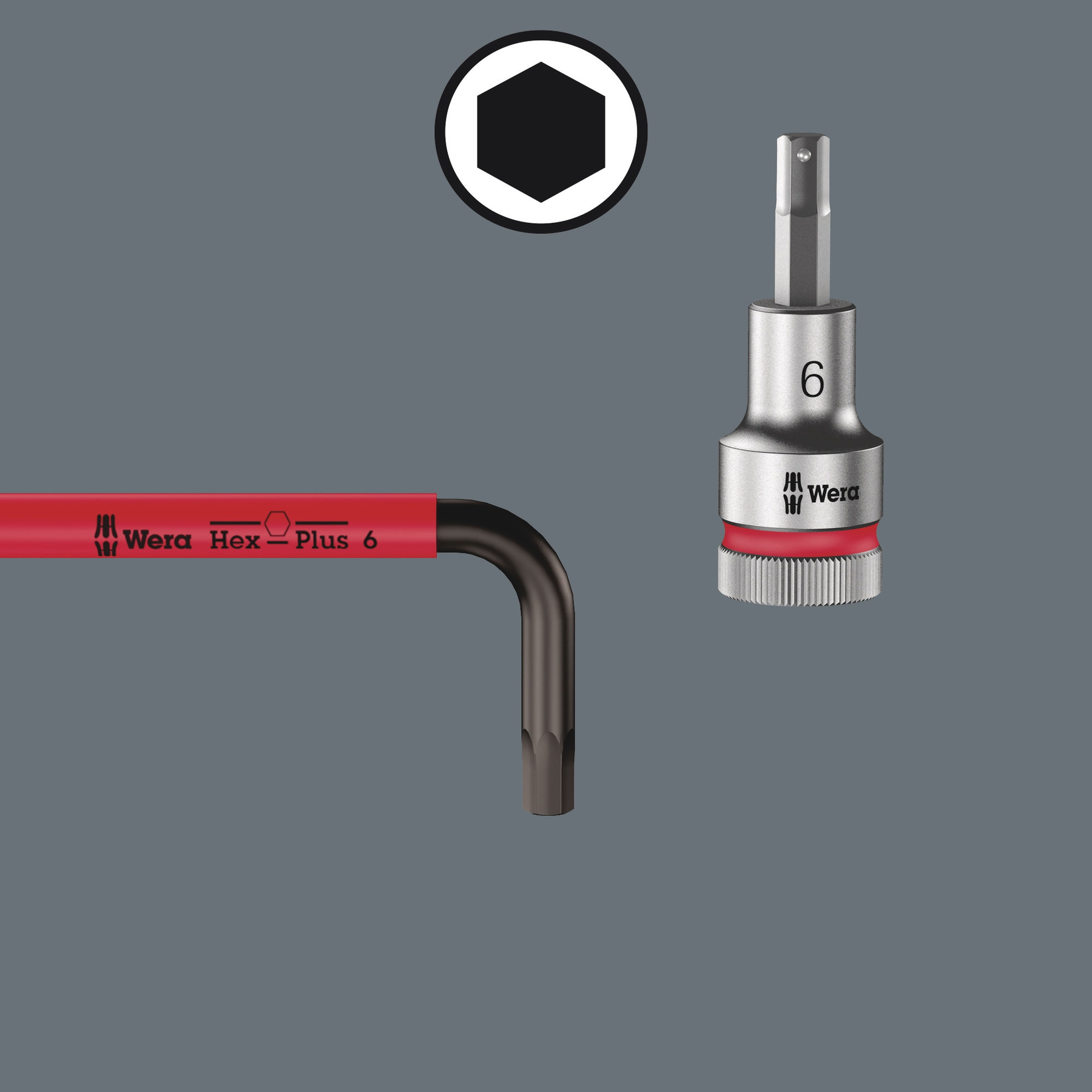 L'immagine mostra un utensile Wera Hex-Plus 6. Ha un manico rosso e un braccio nero angolato. A destra c'è una presa corrispondente.