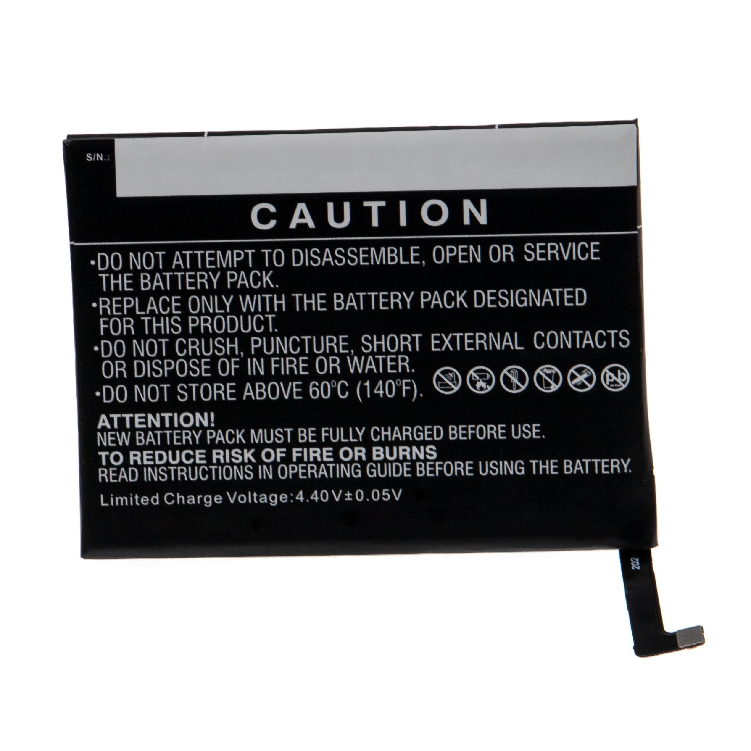 Schwarzes Batterie-Warnschild mit weißem Text. Es warnt vor Demontage, Quetschen und hohen Temperaturen.