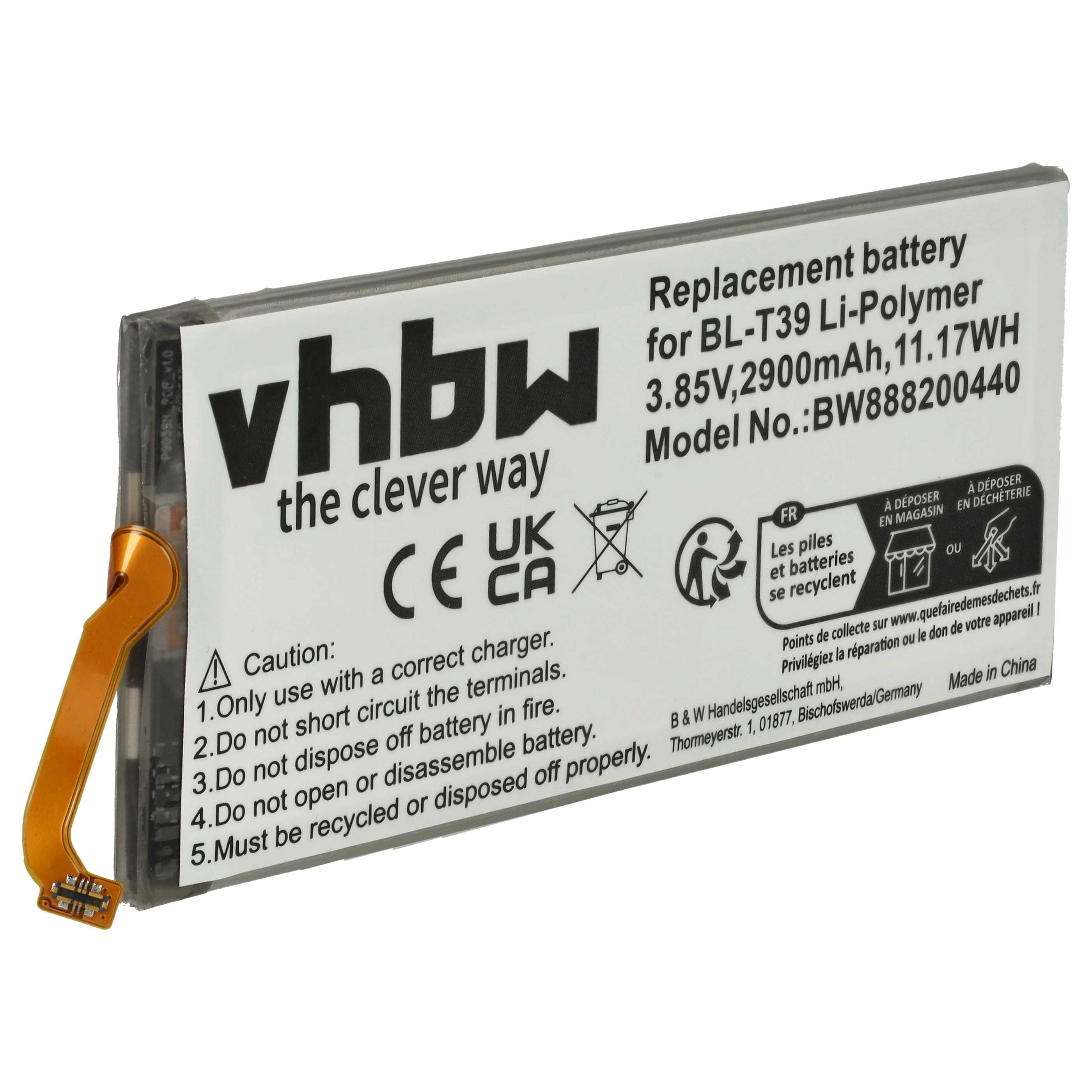 Weiße Batterie mit schwarzem Text, Warnhinweisen und Recyclingsymbolen. Zeigt Spannung, Modellinfo und ein Flexkabel.