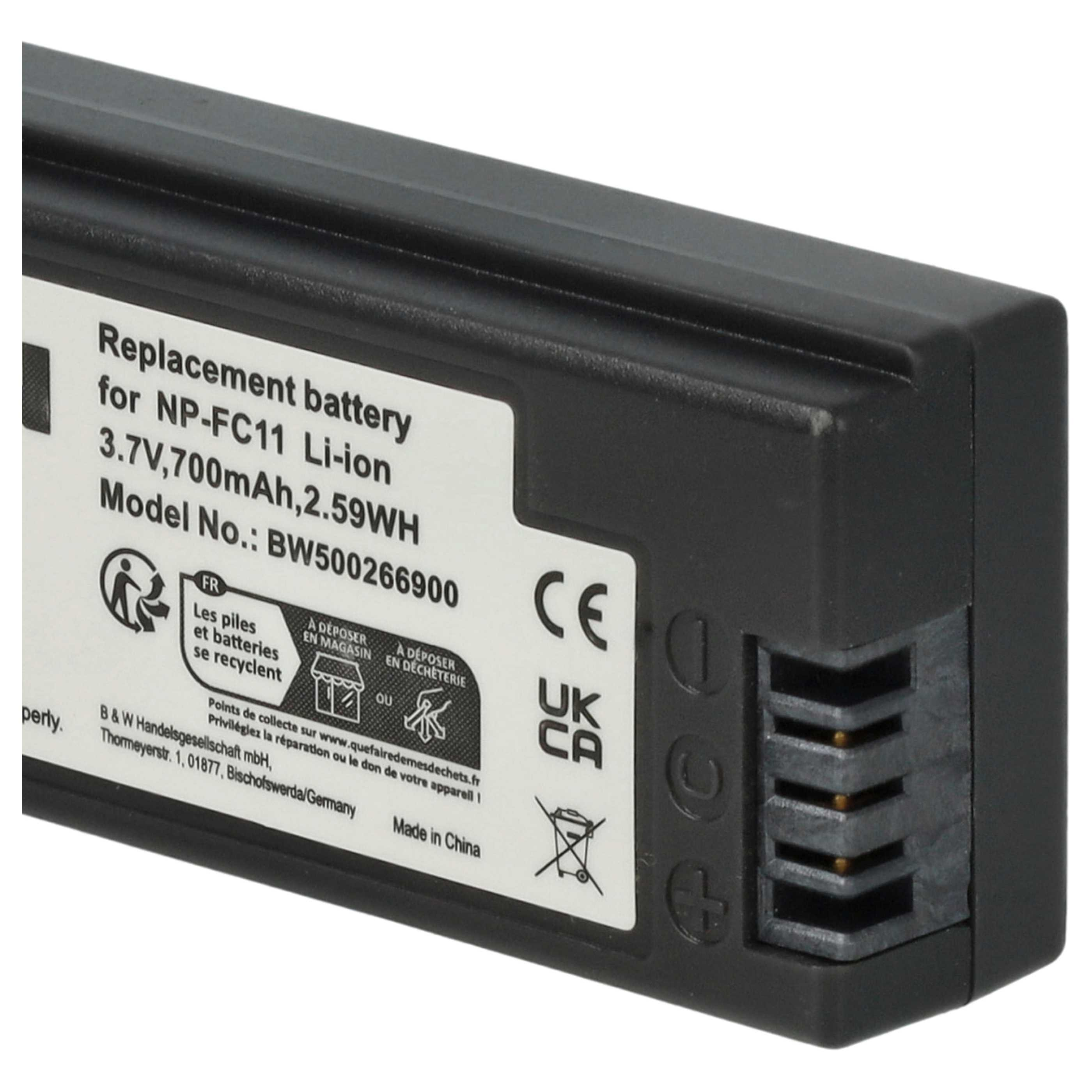 Schwarzer Akku mit weißem Etikett. Text auf Etikett: Ersatzbatterie für NP-FC11 Li-ion und Recycling-Symbole.
