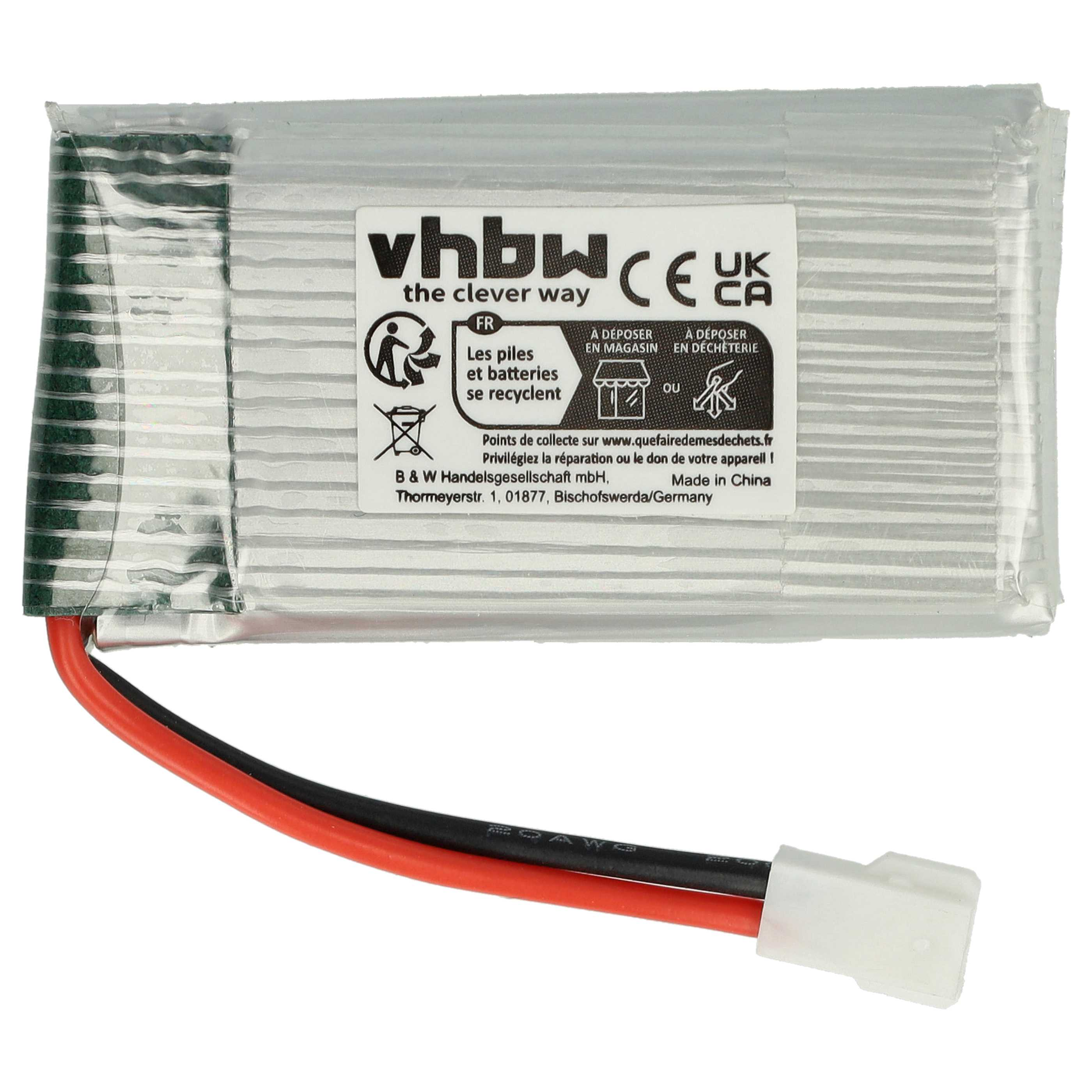 Ein rechteckiges Batteriepack in klarer Plastikverpackung. Es hat rote und schwarze Drähte und einen weißen Stecker.