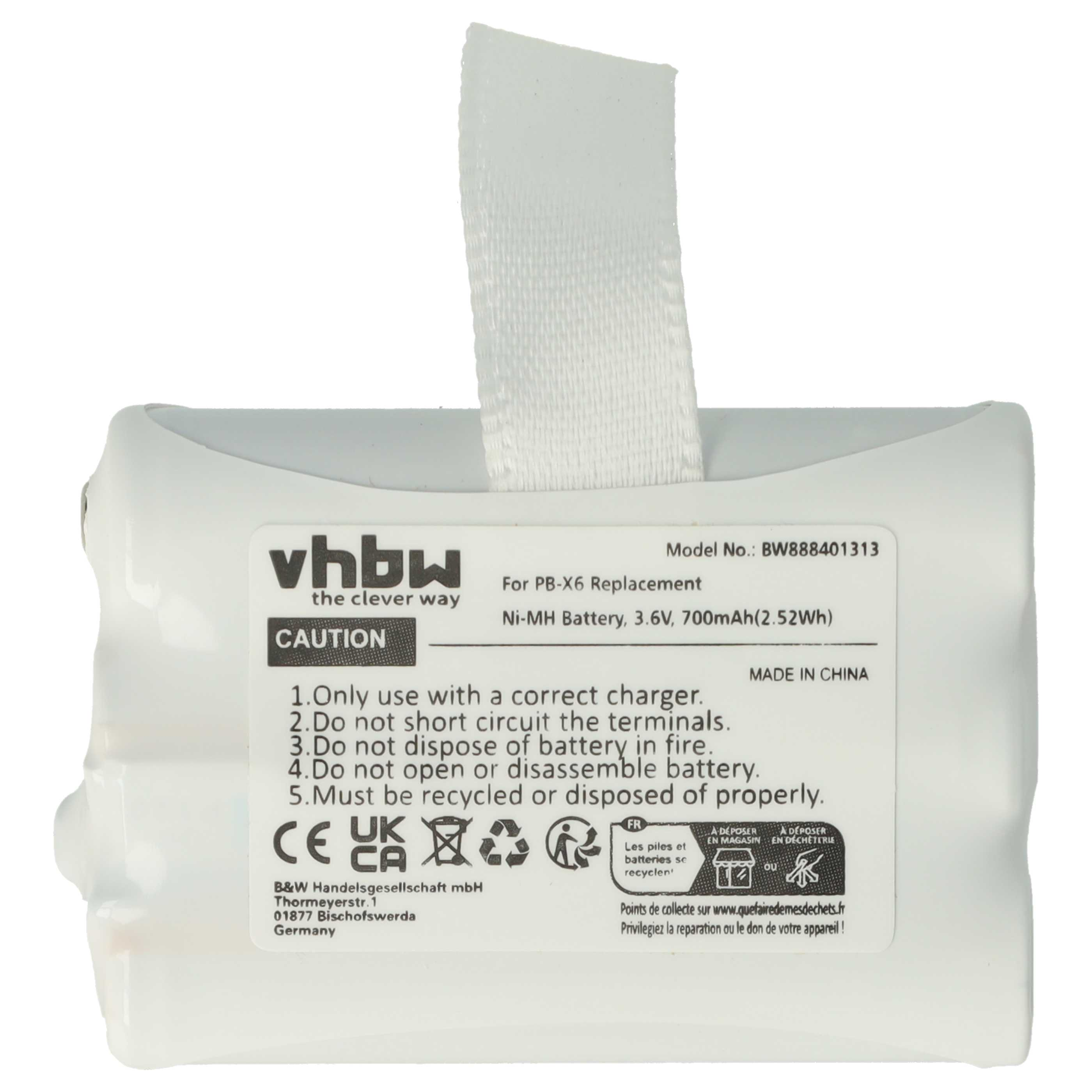 Ein weißes Akku-Pack mit weißem Papierband. Text enthält Warnungen und Spezifikationen wie Spannung und Modellnummer.