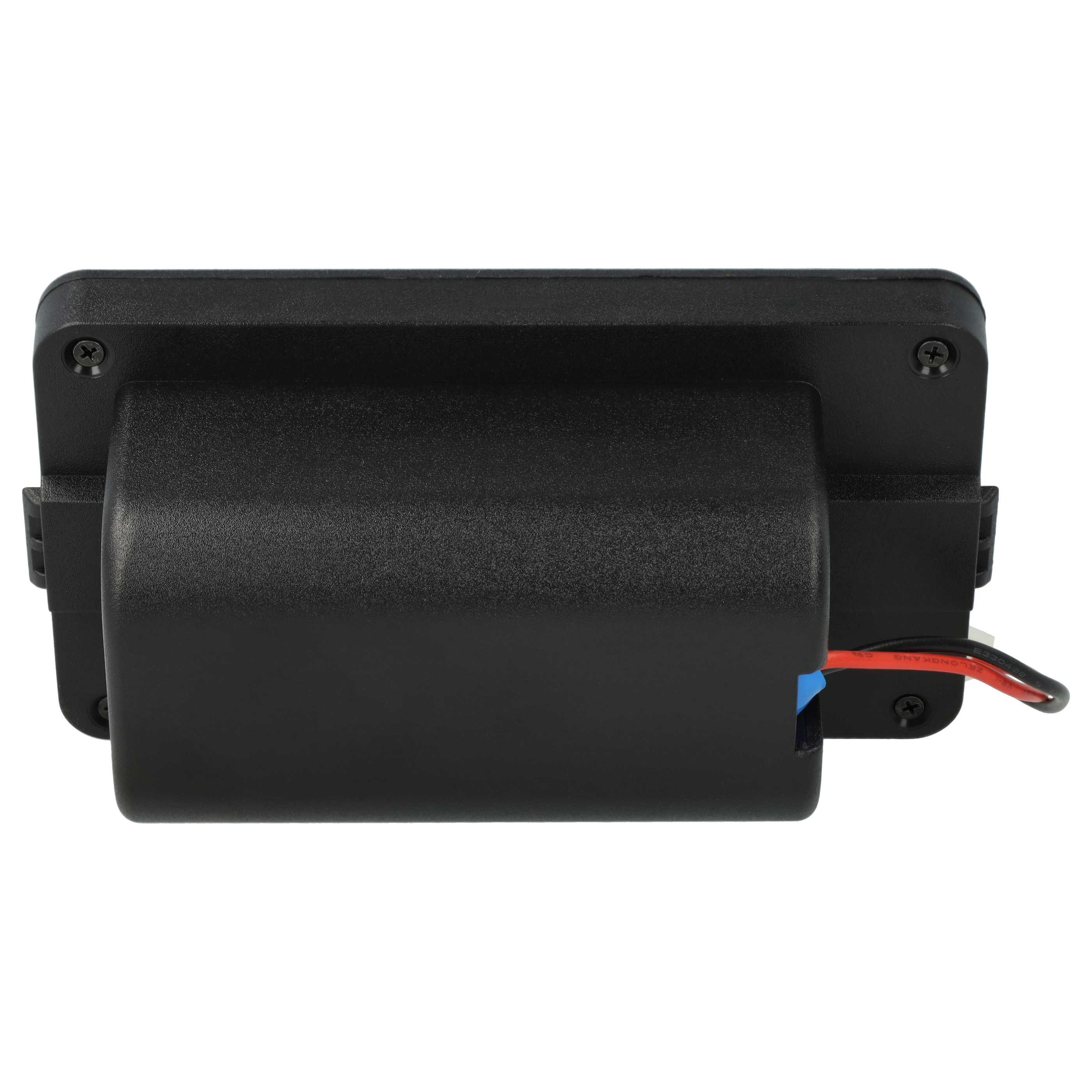 Ein schwarzes elektronisches Gerät mit sichtbaren Schrauben und Drähten vor weißem Hintergrund. Draufsicht.