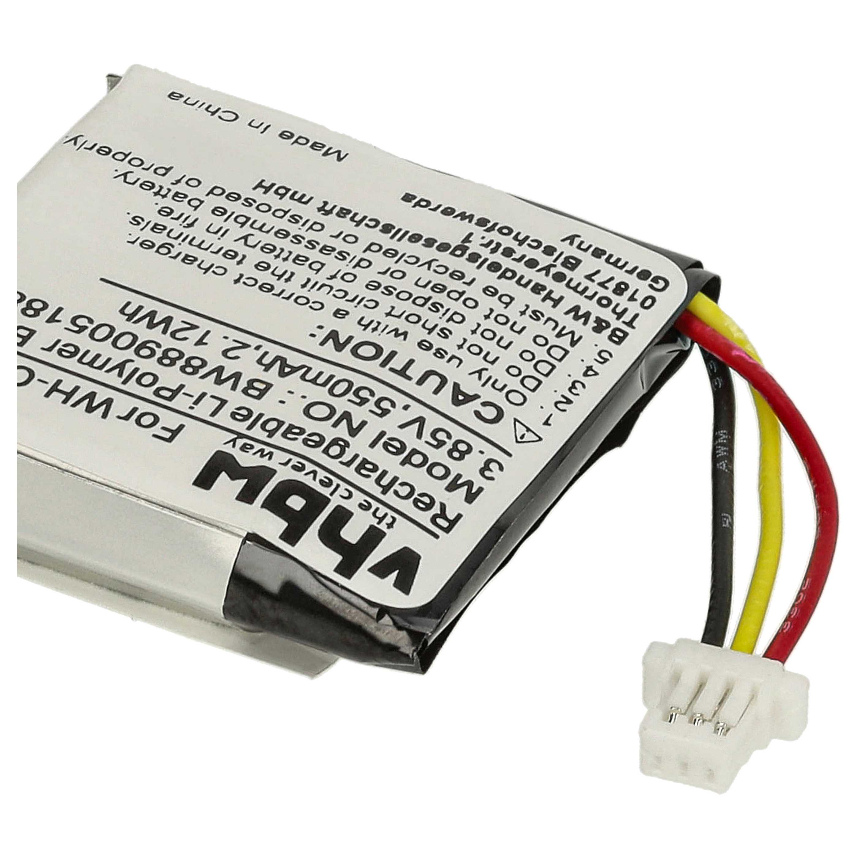 Ein weißer, rechteckiger Akku mit schwarzem Text und farbigen Drähten. Am Ende der Drähte befindet sich ein Stecker.