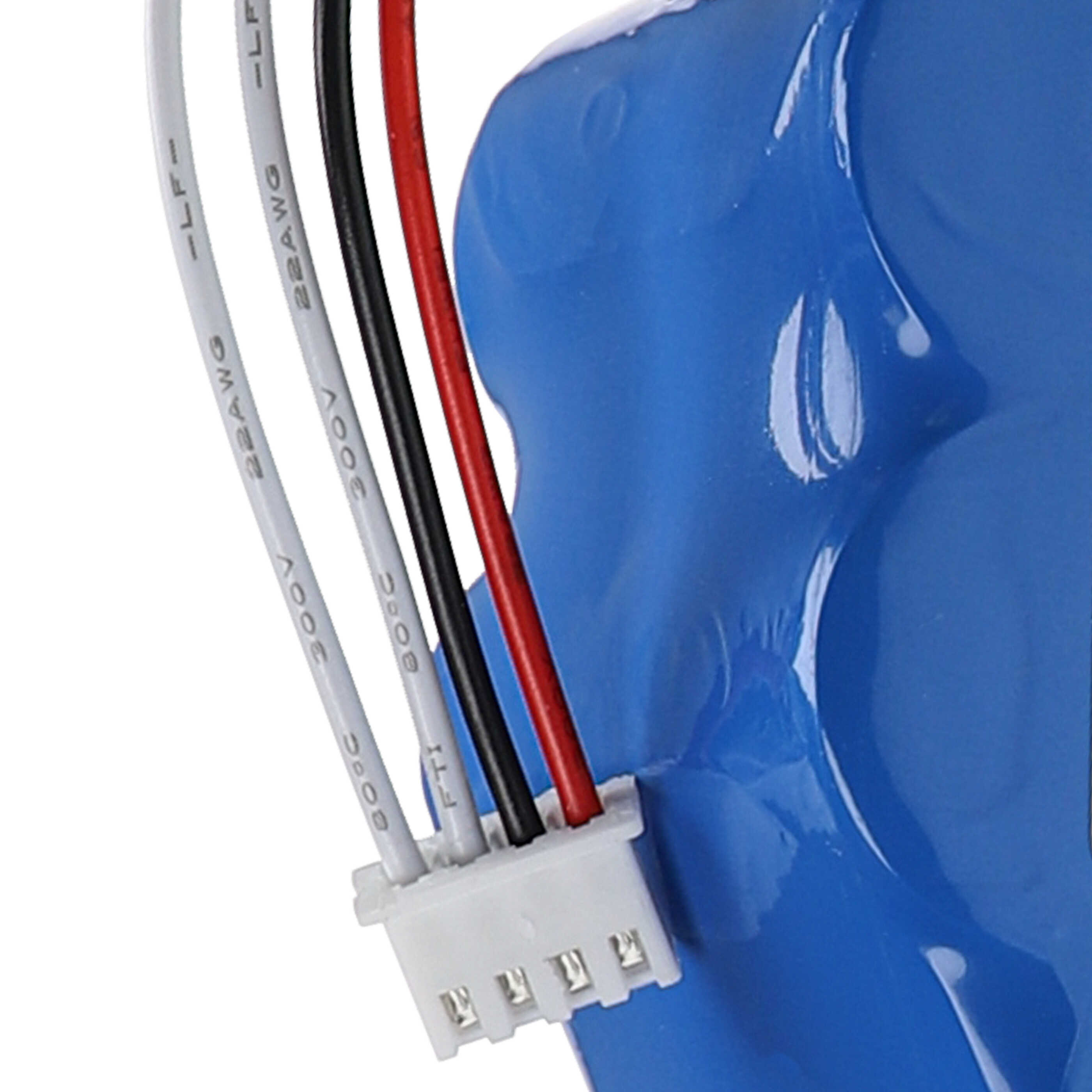 Das Bild zeigt ein blaues Objekt mit Drähten in Weiß, Schwarz und Rot. Drähte sind mit einem weißen Stecker verbunden. Der Hintergrund ist weiß.