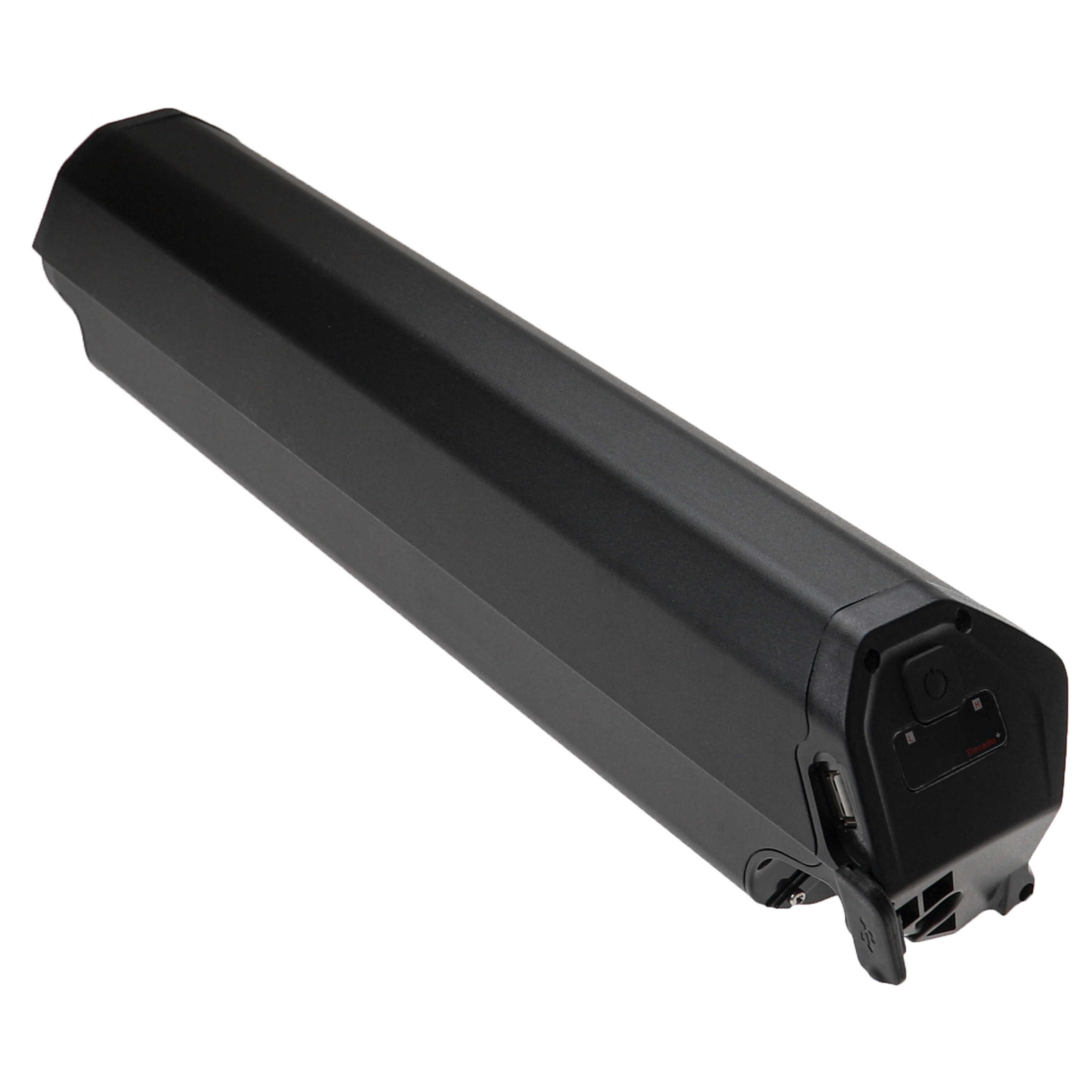 Ein schwarzer, rechteckiger E-Bike-Akku, leicht angewinkelt. Merkmale sind ein Ein-/Ausschalter, ein USB-Anschluss und Ladeanzeigen.