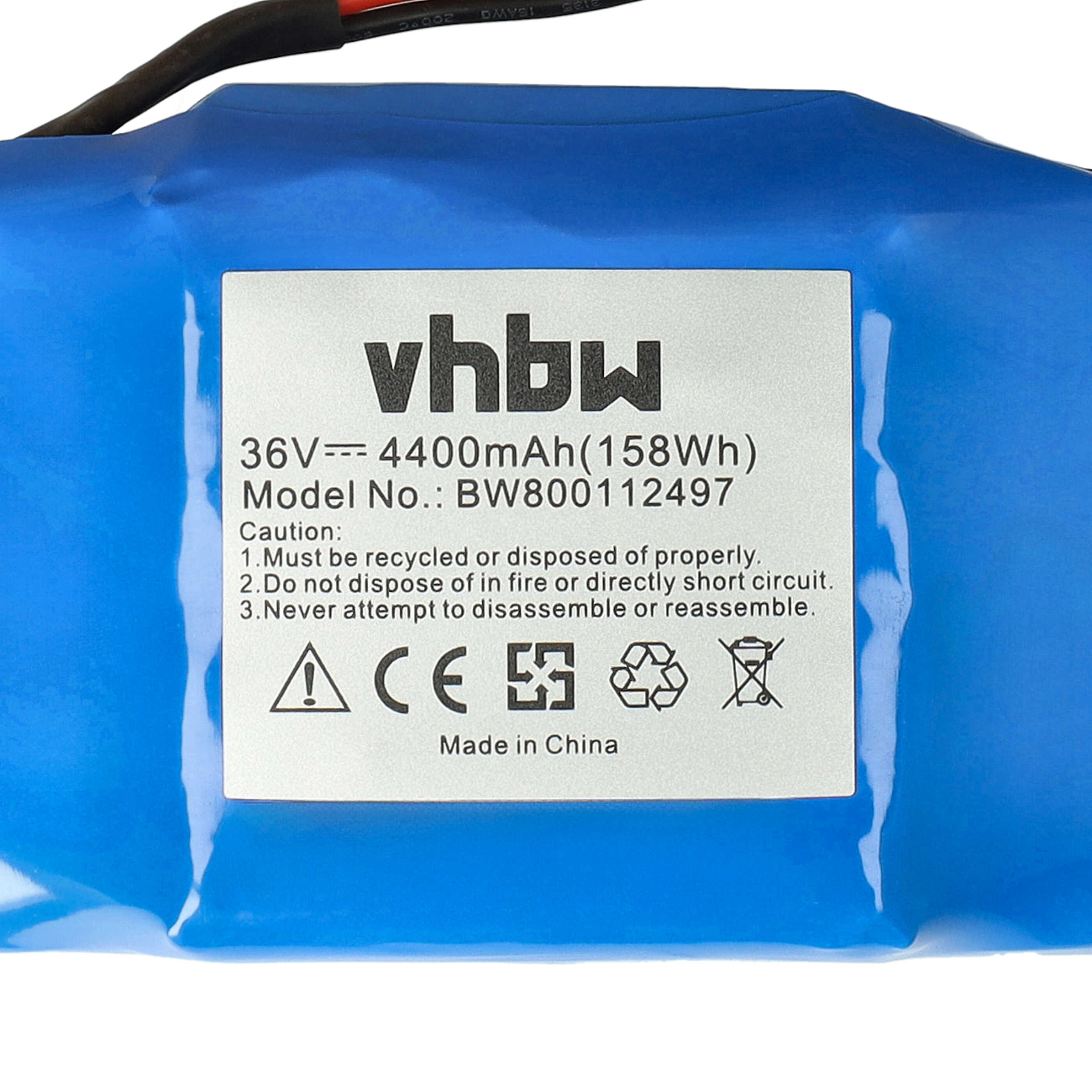 Blauer Akku mit weißem Etikett. Auf dem Etikett steht 'vhbw 36V=4400mAh'. Warnsymbole und Text sind ebenfalls auf dem Etikett.