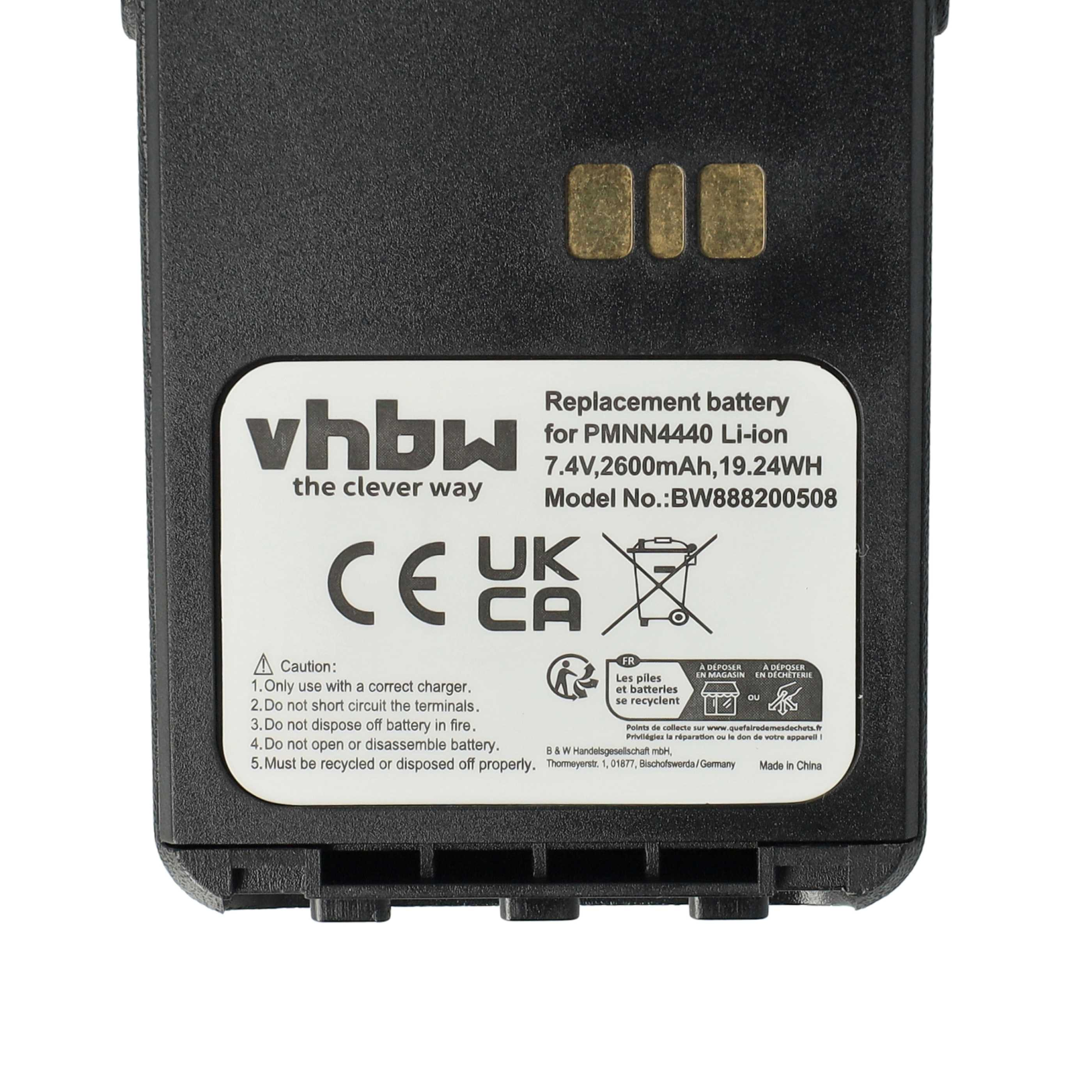 Schwarzer Akku mit weißem Etikett. Text enthält 'vhbw', 'Ersatzbatterie' und Warnhinweise. Recycling-Symbol und CE/UKCA-Zeichen.
