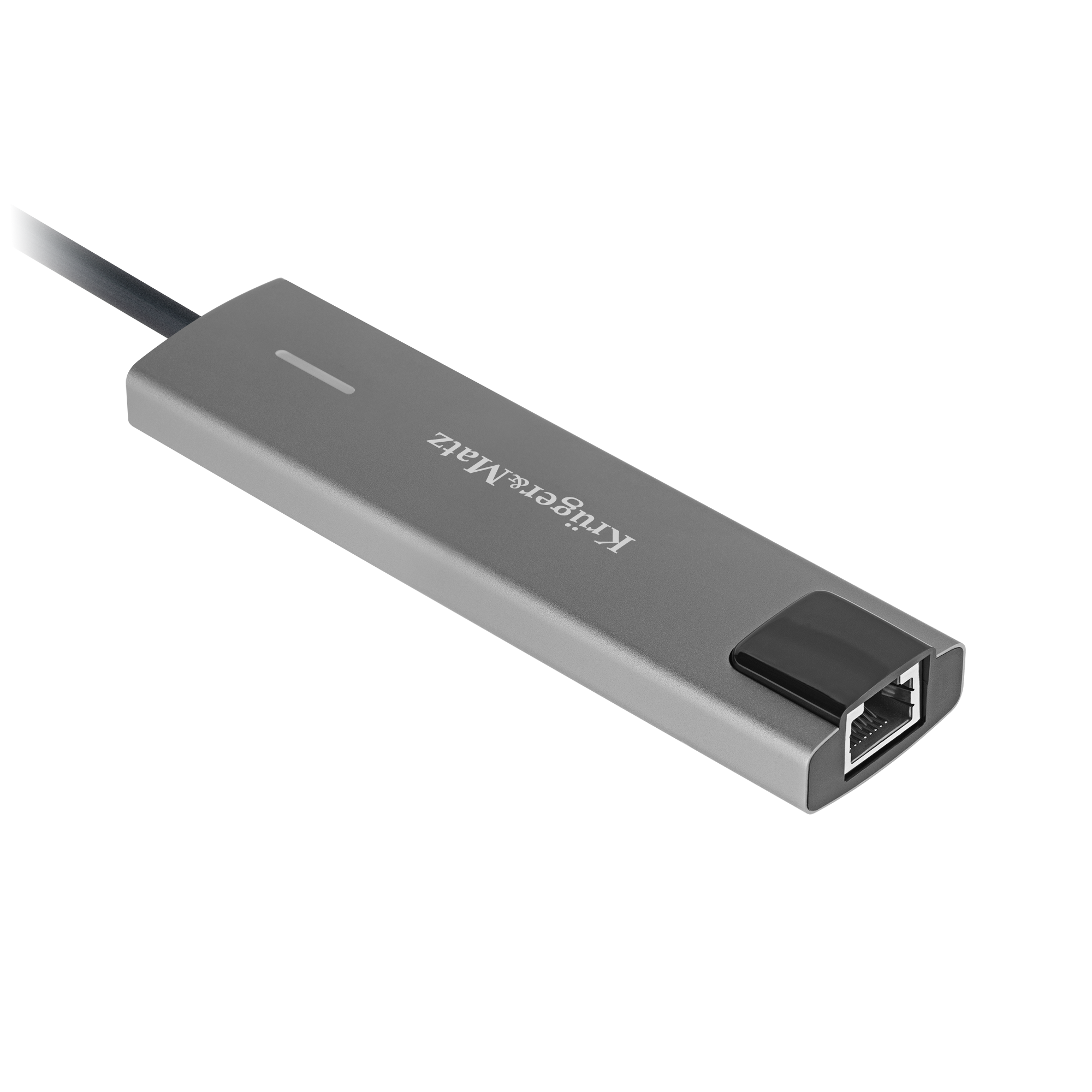 Srebrny adapter USB-C z portem Ethernet. Nazwa marki 'Krüger & Matz' jest wydrukowana na urządzeniu.