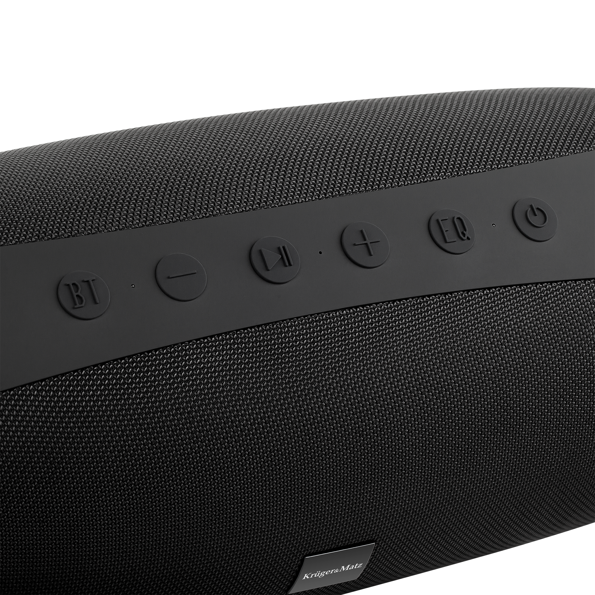 Czarny głośnik z przyciskami sterującymi. Przyciski obejmują zasilanie, głośność i elementy sterujące funkcjami. Głośnik ma teksturowaną powierzchnię.
