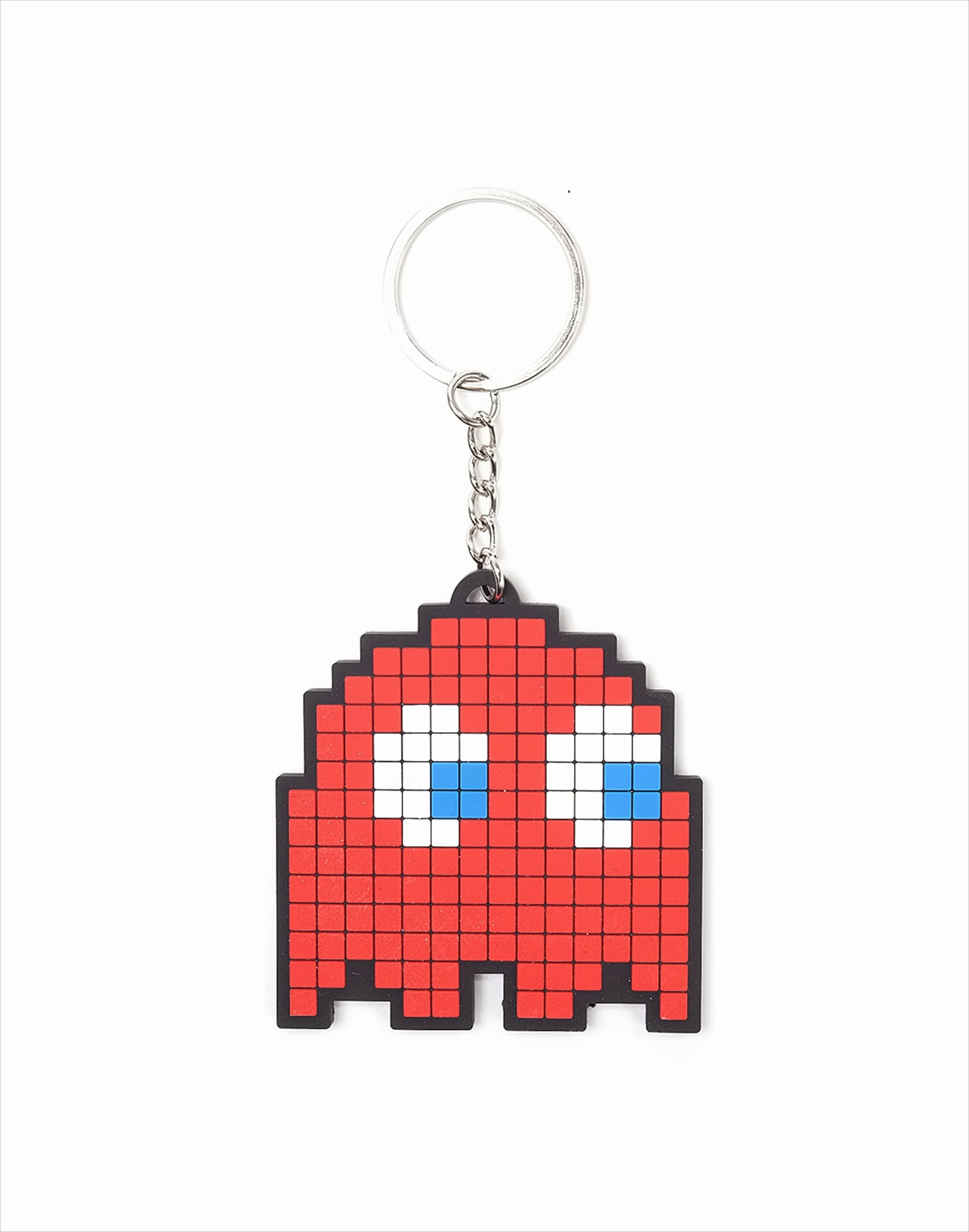 Ein Pac-Man-Geist-Schlüsselanhänger. Er ist rot mit blauen Augen, schwarzer Umrandung und Metallring.