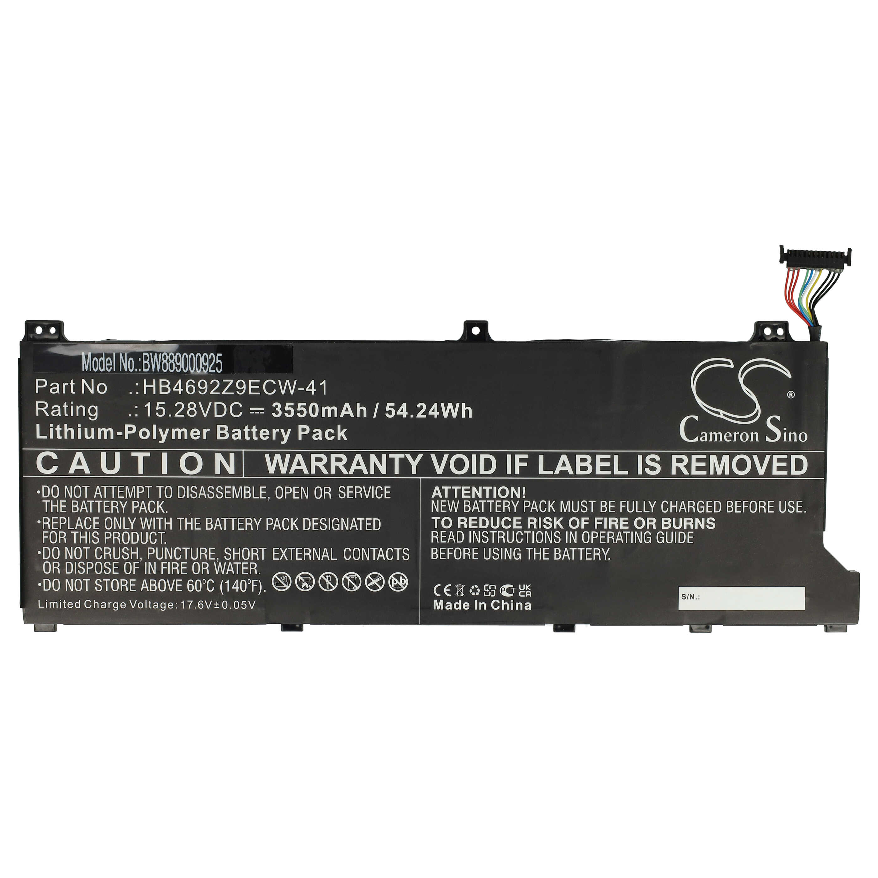 Schwarzer Laptop-Akku mit Sicherheitshinweisen, technischen Daten und einem Stecker mit farbigen Drähten.