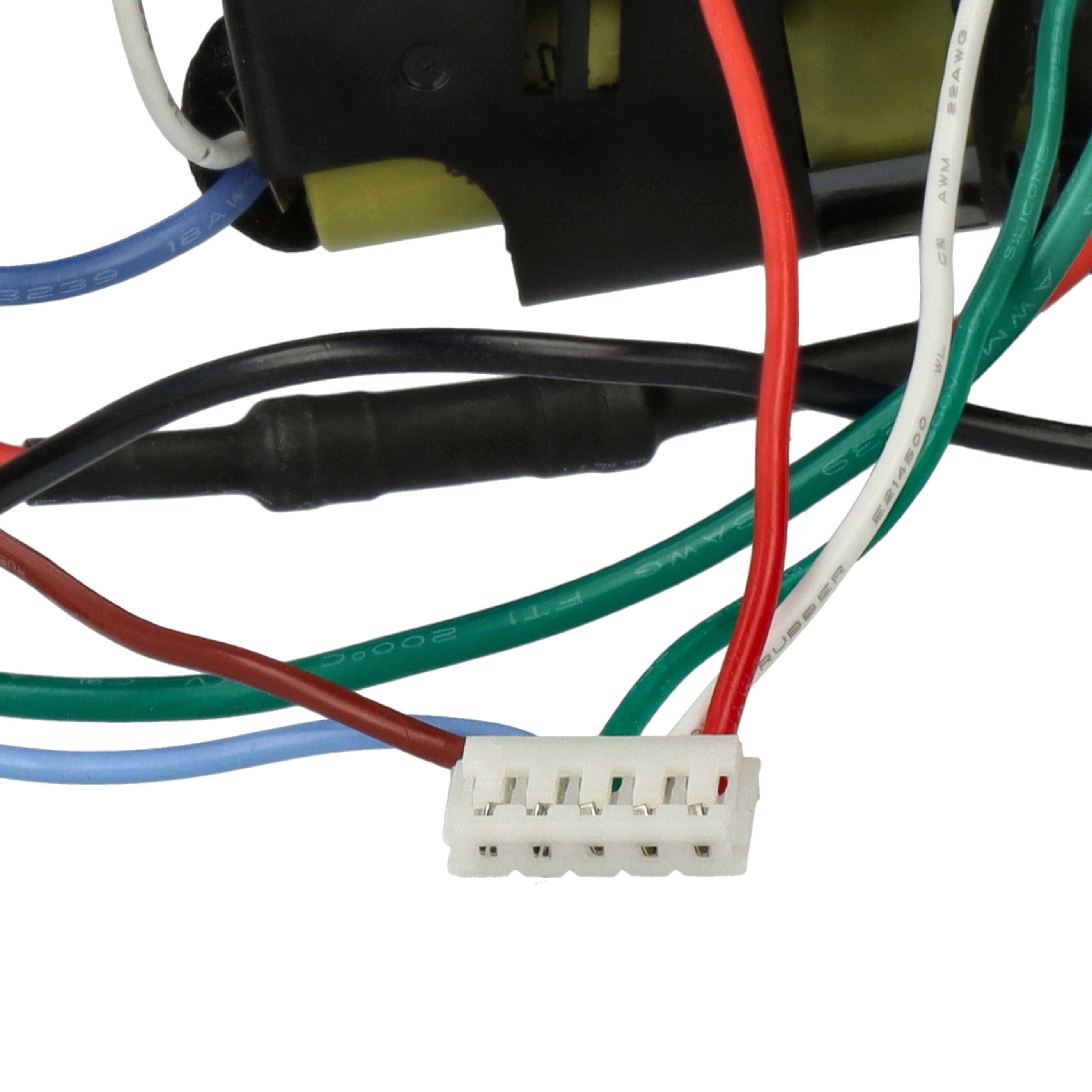 Nahaufnahme von elektrischen Drähten und einem Stecker. Drähte sind in verschiedenen Farben, darunter Rot, Grün, Blau und Weiß, und mit einem weißen Stecker verbunden.