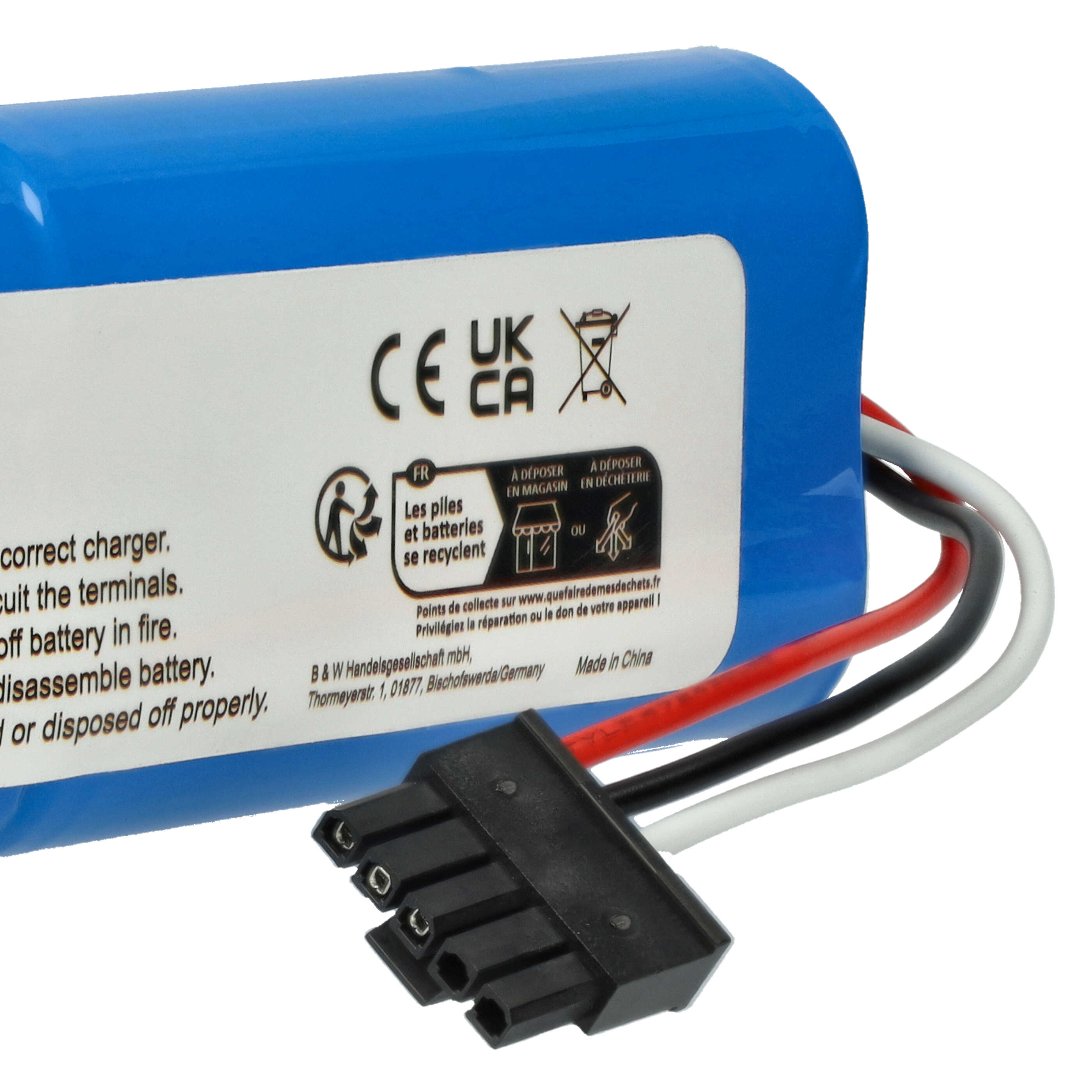 Ein blauer Akku mit Kabeln und einem schwarzen Stecker. Es hat Etiketten mit Recycling- und Sicherheitsinformationen.