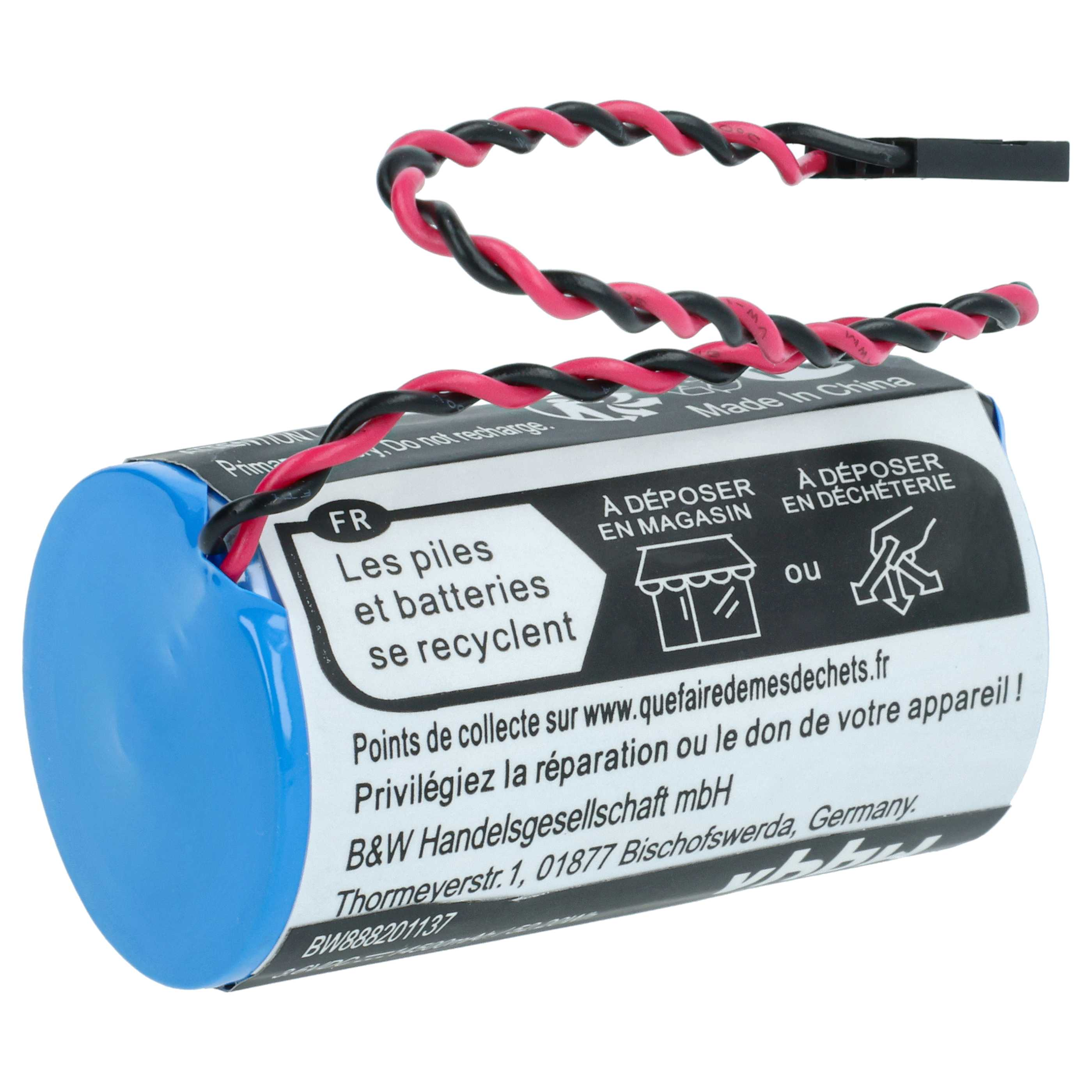 Eine blaue Batterie mit schwarz-roten Drähten. Text enthält Recyclinganweisungen und Unternehmensdetails.
