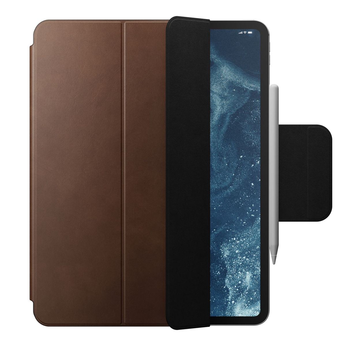 Braune Tablet-Hülle, die geöffnet ist, um einen Tablet-Bildschirm, eine schwarze Hülle und einen Stift freizugeben. Der Tablet-Bildschirm zeigt einen blau-grauen Hintergrund.