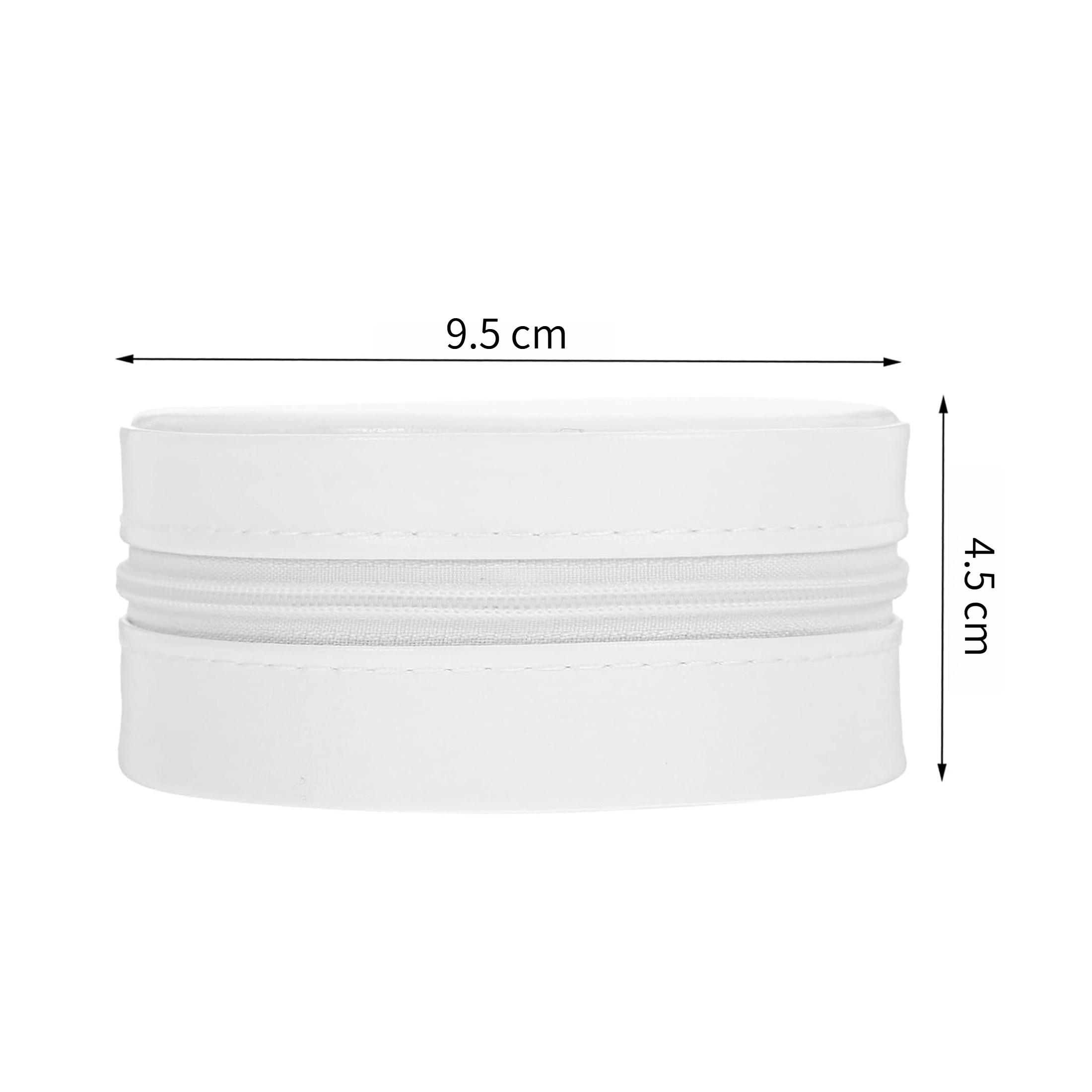 Eine weiße rechteckige Kosmetiktasche mit Reißverschluss. Sie ist 9,5 cm breit und 4,5 cm hoch. Der Hintergrund ist weiß.