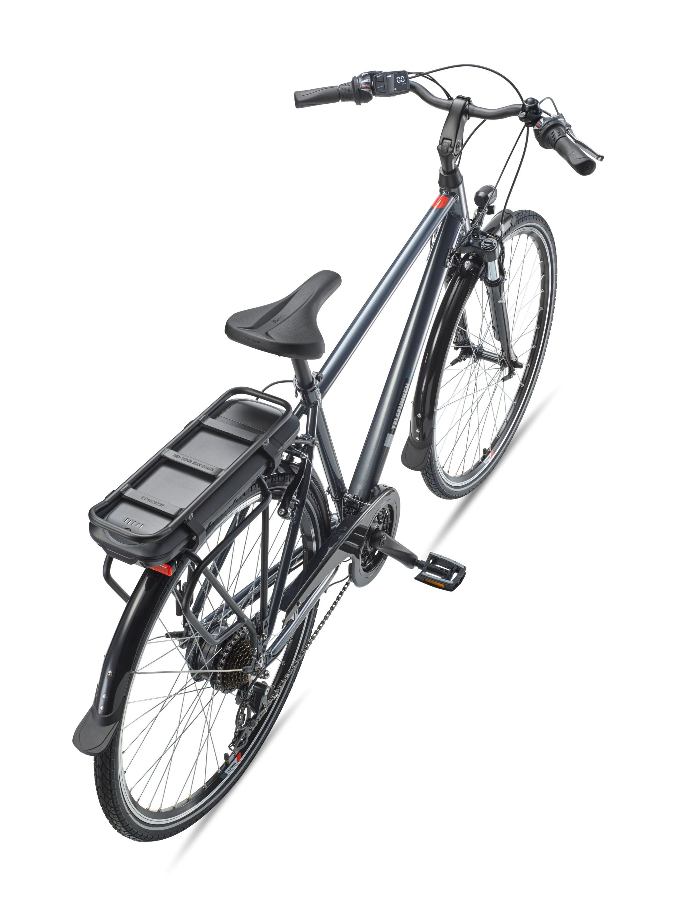 Graues Elektrofahrrad vor weißem Hintergrund. Es hat schwarze Reifen, einen Sitz und einen Gepäckträger. Der Lenker ist sichtbar.