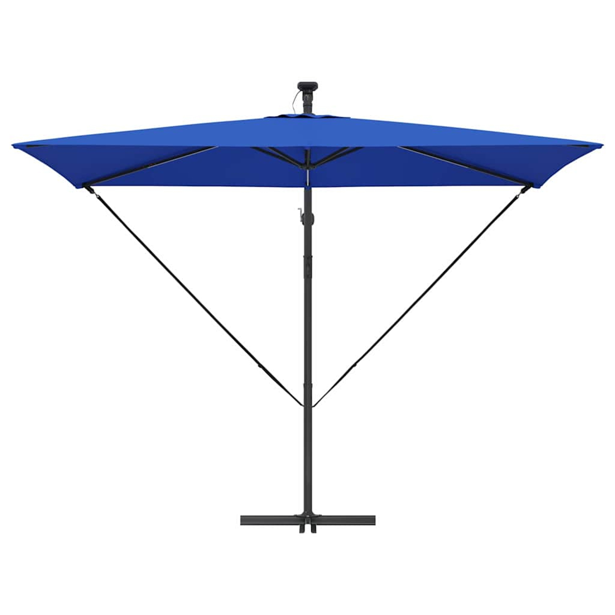 Un ombrellone quadrato blu su sfondo bianco. L'ombrellone ha un palo nero e supporti.