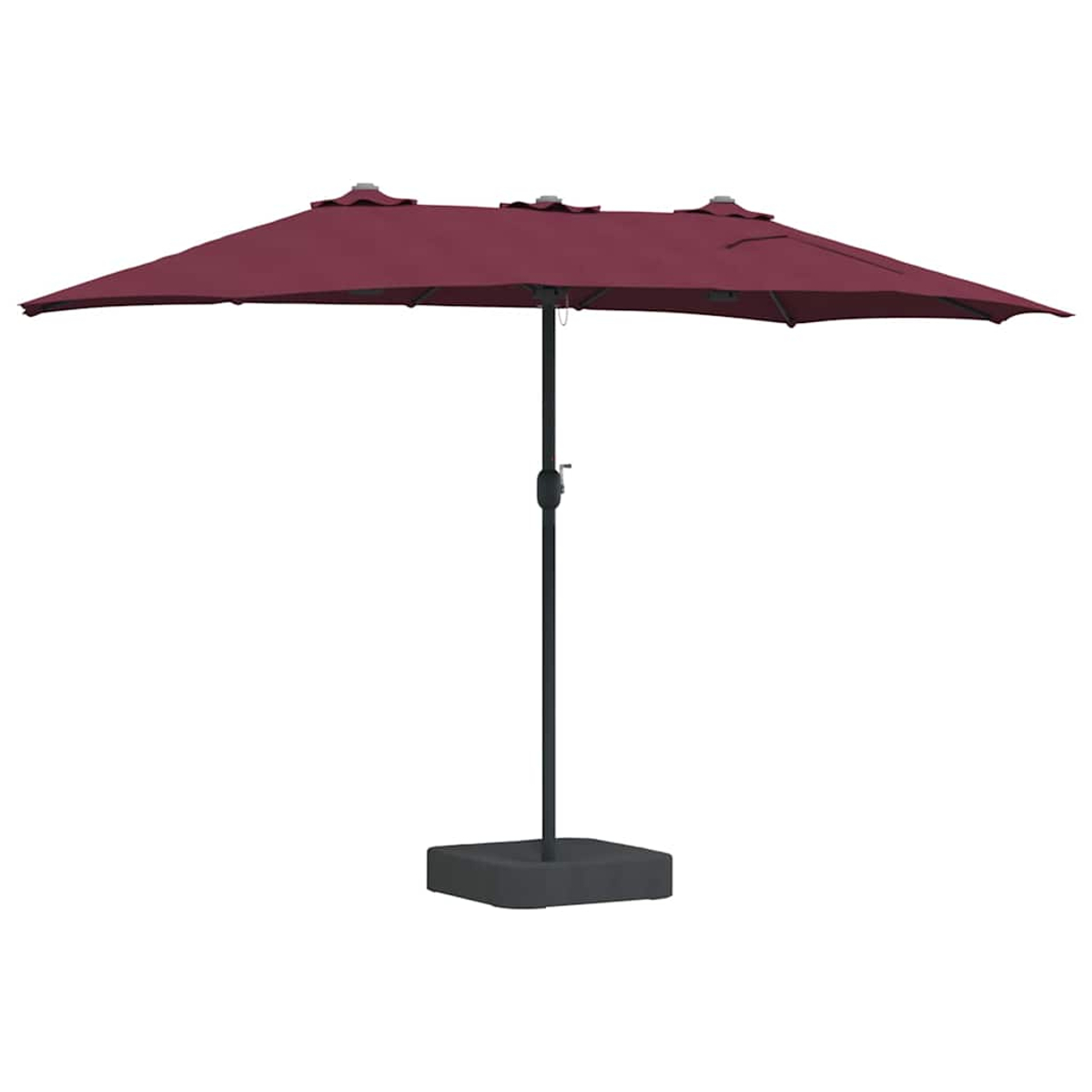 Un ombrellone da patio rettangolare bordeaux con palo e base neri su sfondo bianco.