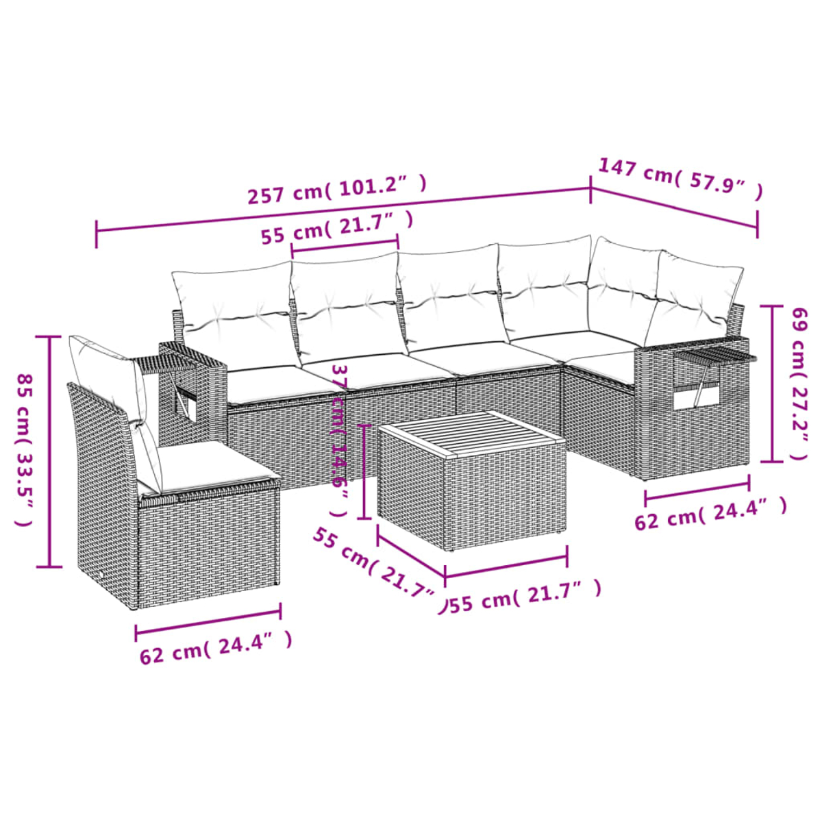 Ein geflochtenes Outdoor-Ecksofa mit Kissen und einem kleinen Tisch. Die Maße sind in Zentimetern und Zoll angegeben.