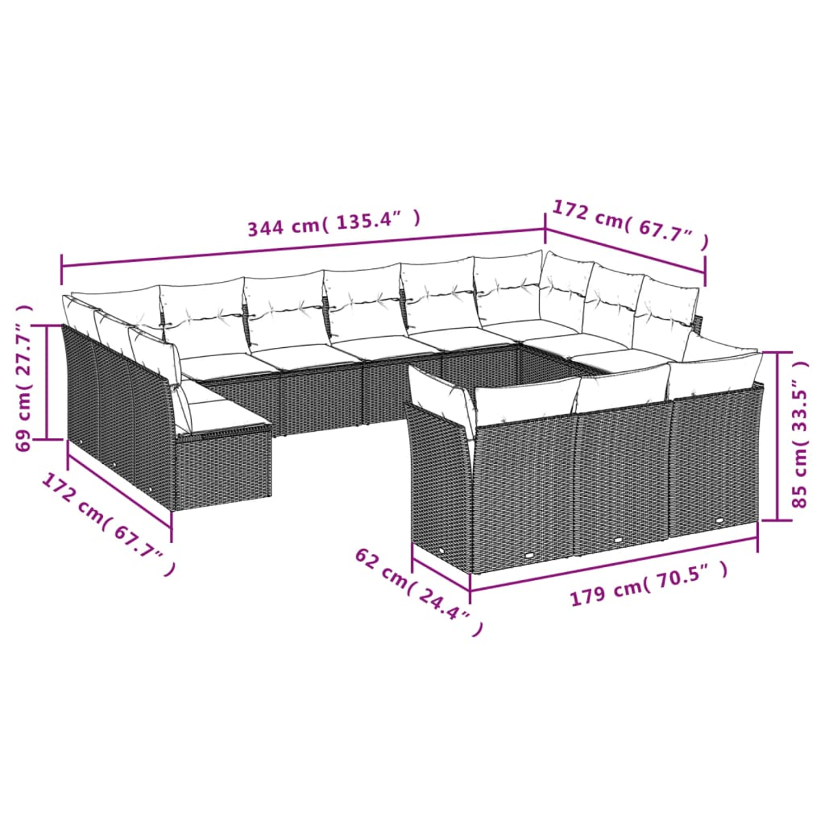 Ein großes Ecksofa für den Außenbereich mit weißen Kissen, braunem Korbgewebe und Abmessungen in Zentimetern und Zoll.