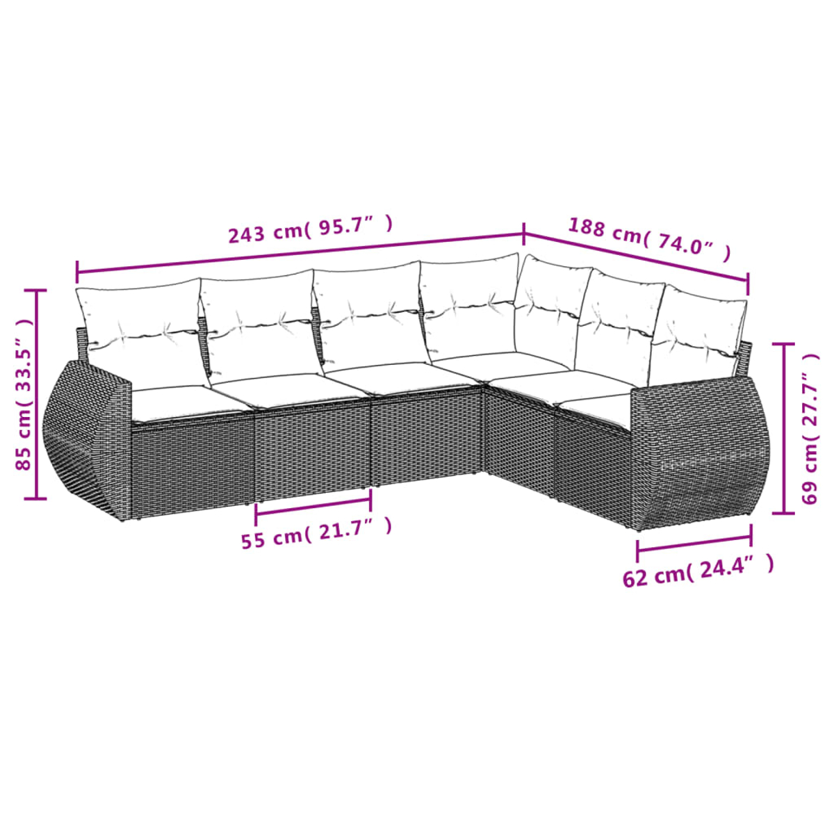 Ein Ecksofa aus Korbgeflecht für den Außenbereich. Die Maße sind angegeben: 243 cm x 188 cm. Es hat weiße Kissen und steht auf weißem Hintergrund.
