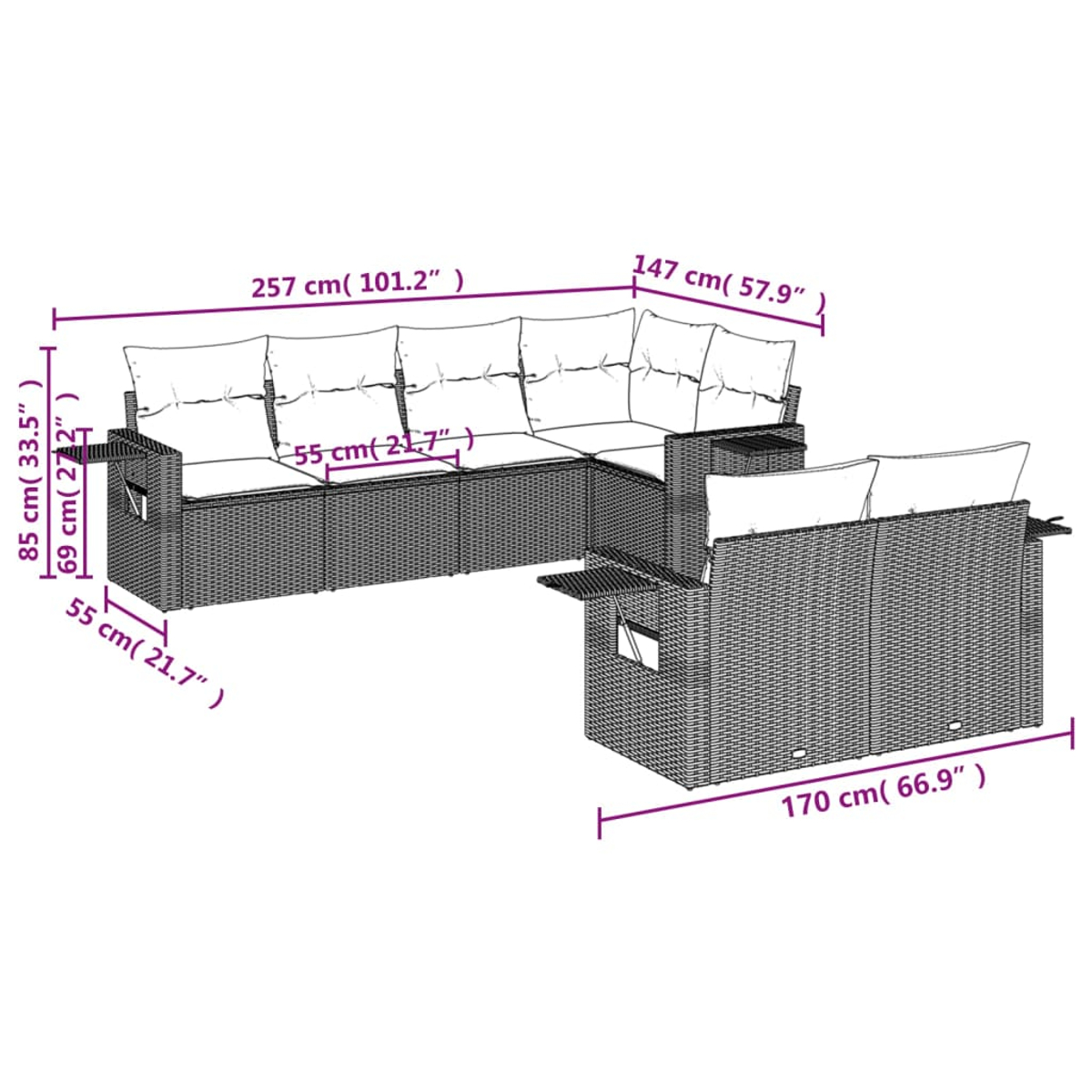 Ein Ecksofa aus Rattan mit beschrifteten Abmessungen. Es hat weiße Kissen und einen kleinen Beistelltisch. Das Sofa ist in einem Diagramm dargestellt.