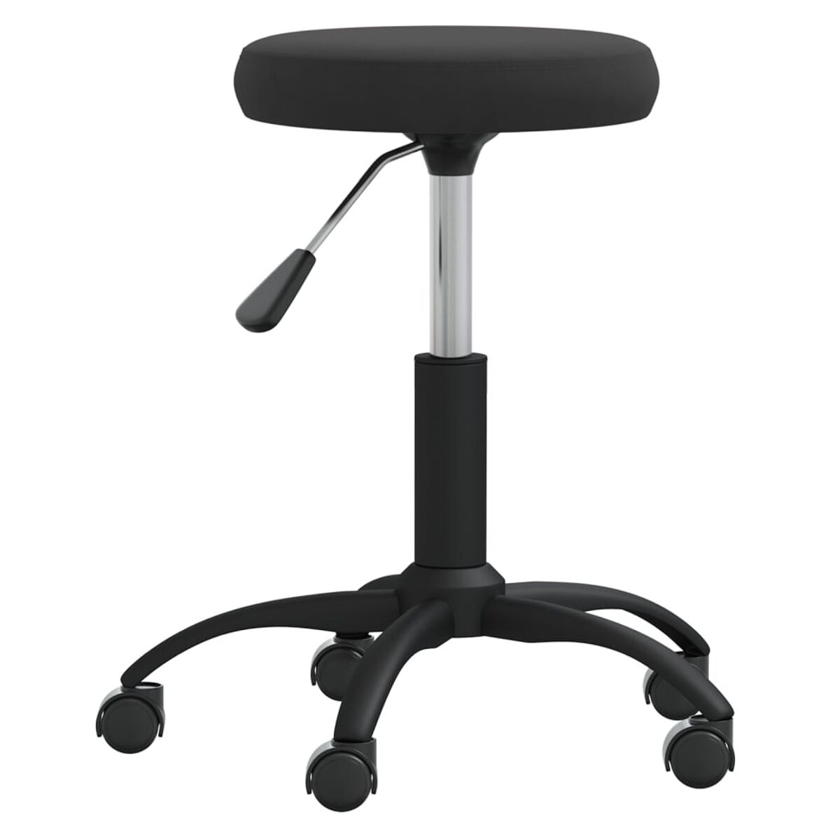 Un taburete negro ajustable con asiento redondo. Tiene un poste plateado, base negra con ruedas y una palanca para ajustar la altura.