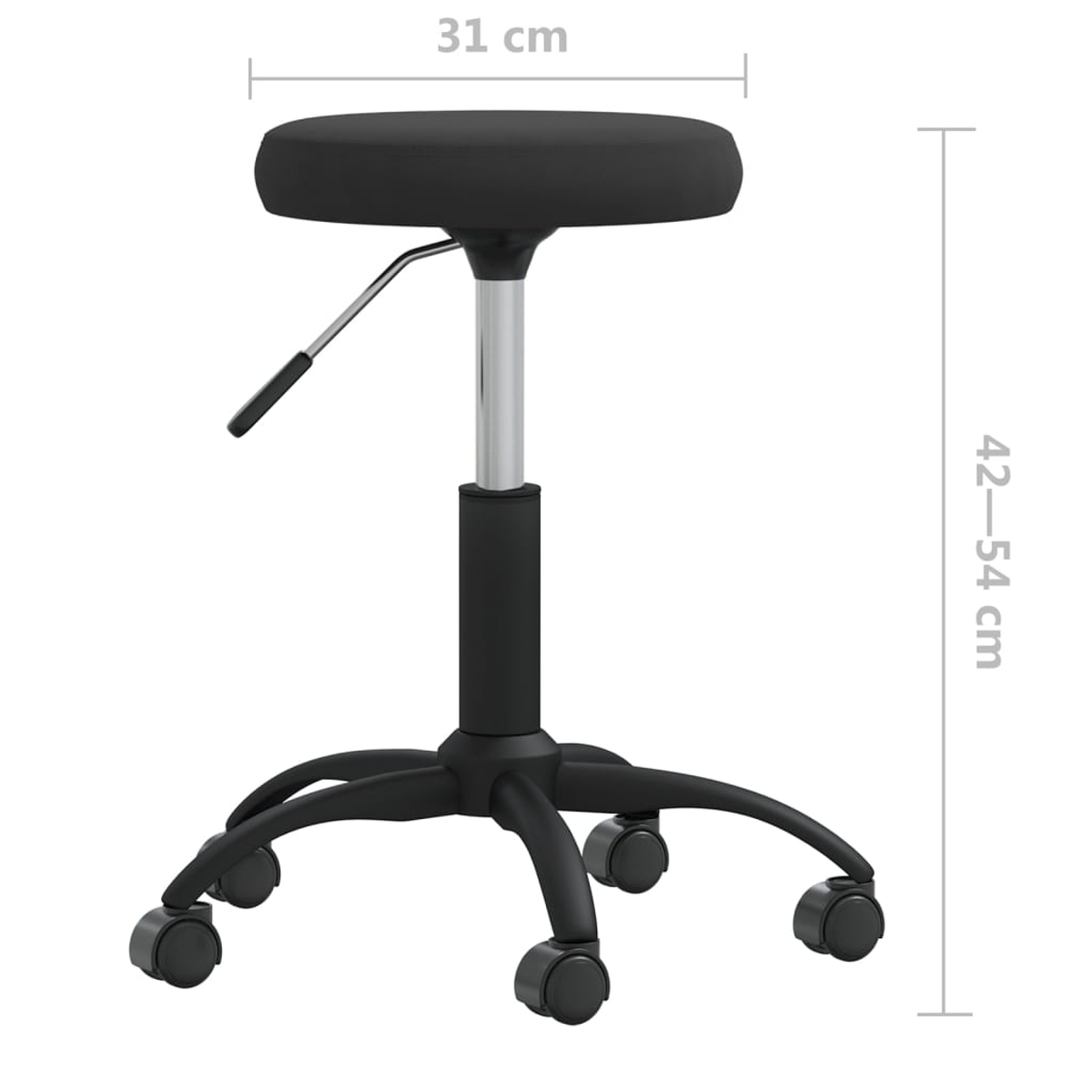 Un taburete negro ajustable con asiento redondo y cinco ruedas. Las medidas son 31 cm de ancho y 42-54 cm de alto.