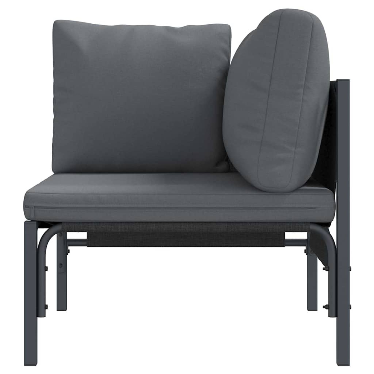 Ein graues Outdoor-Ecksofa. Es hat ein quadratisches Rückenkissen und ein abgerundetes Seitenkissen. Der Rahmen ist dunkelgrau.