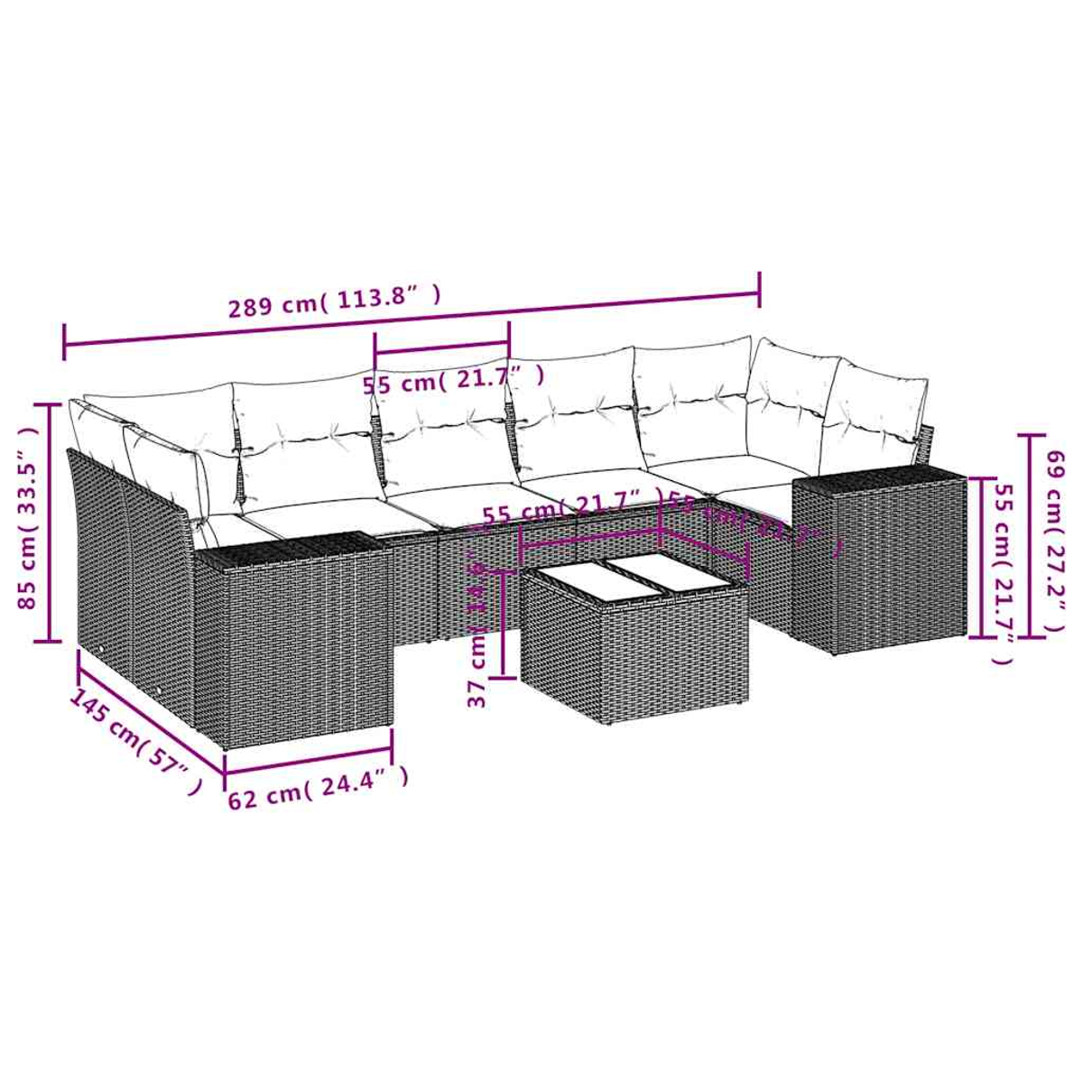 Ein Outdoor-Ecksofa-Set mit markierten Abmessungen. Es hat eine dunkle Webstruktur, weiße Kissen und zwei quadratische Couchtische.