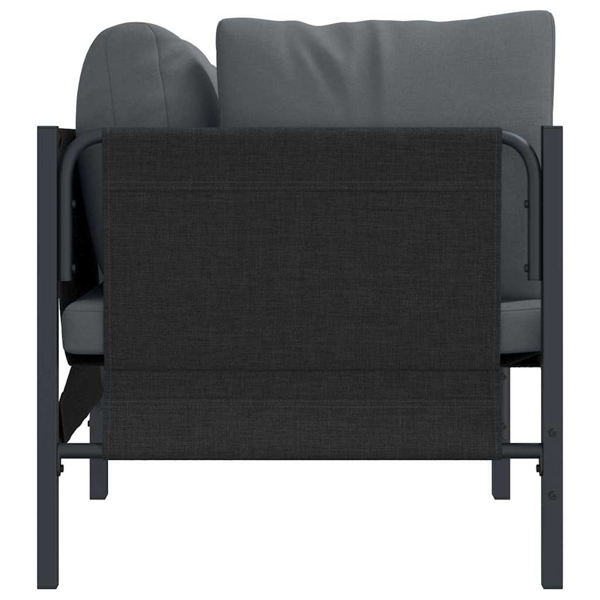 Ein grauer Outdoor-Sessel. Er hat eine dunkelgraue Stofflehne und -sitzfläche mit einem Metallrahmen. Die Kissen sind grau.