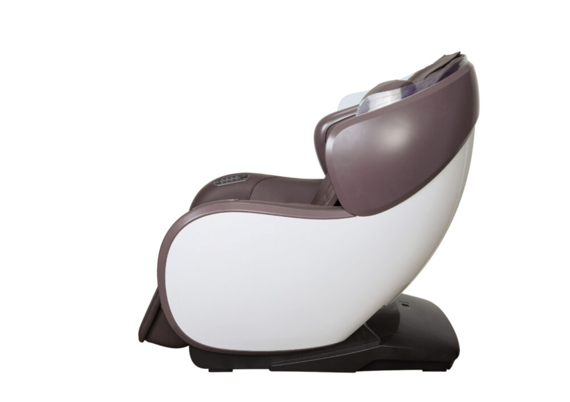 Un fauteuil de massage moderne. Il a un extérieur blanc et marron avec une base noire, sur fond blanc.