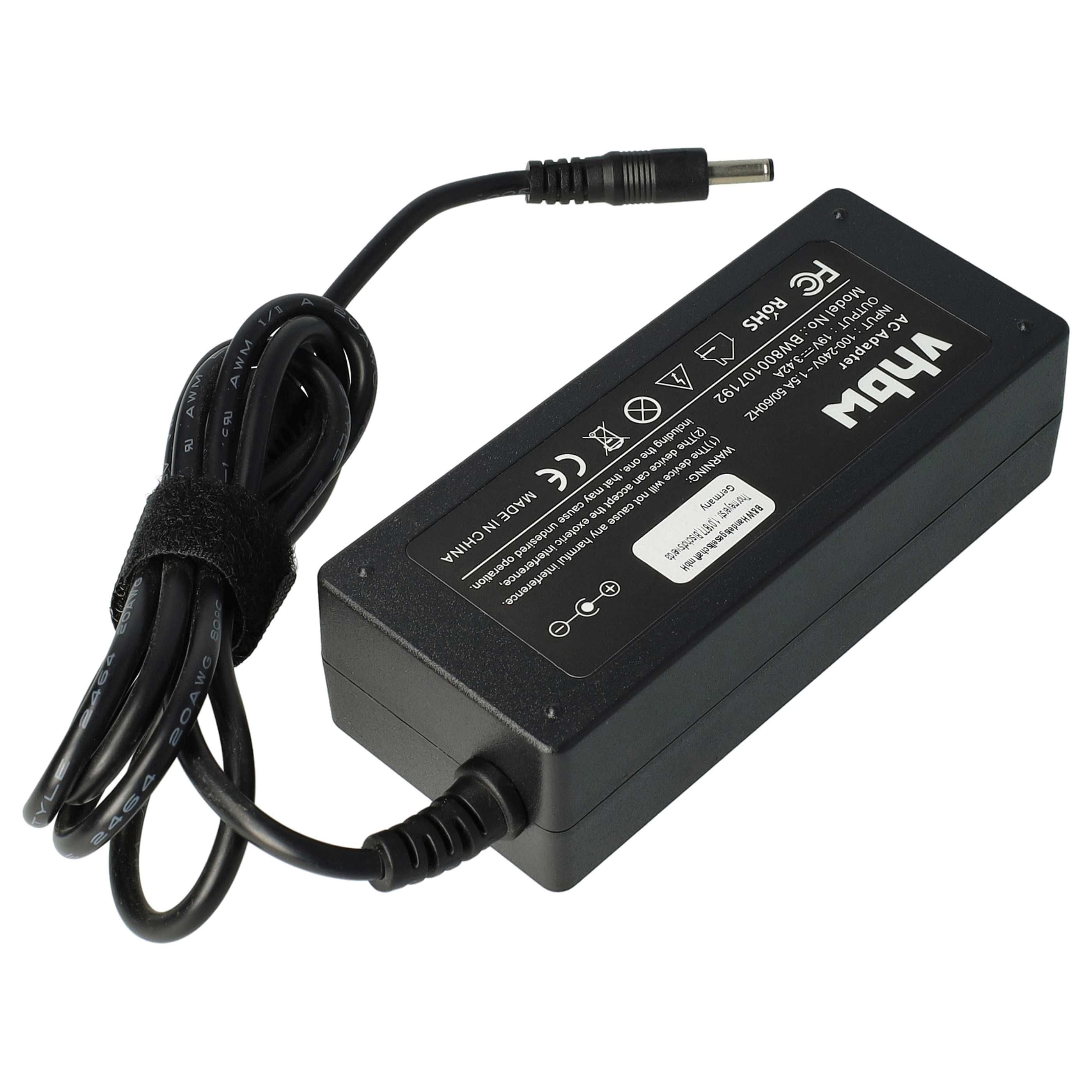 Schwarzes Netzteil mit schwarzem Kabel und Stecker. Es hat Sicherheitszertifizierungen und Produktinformationen.