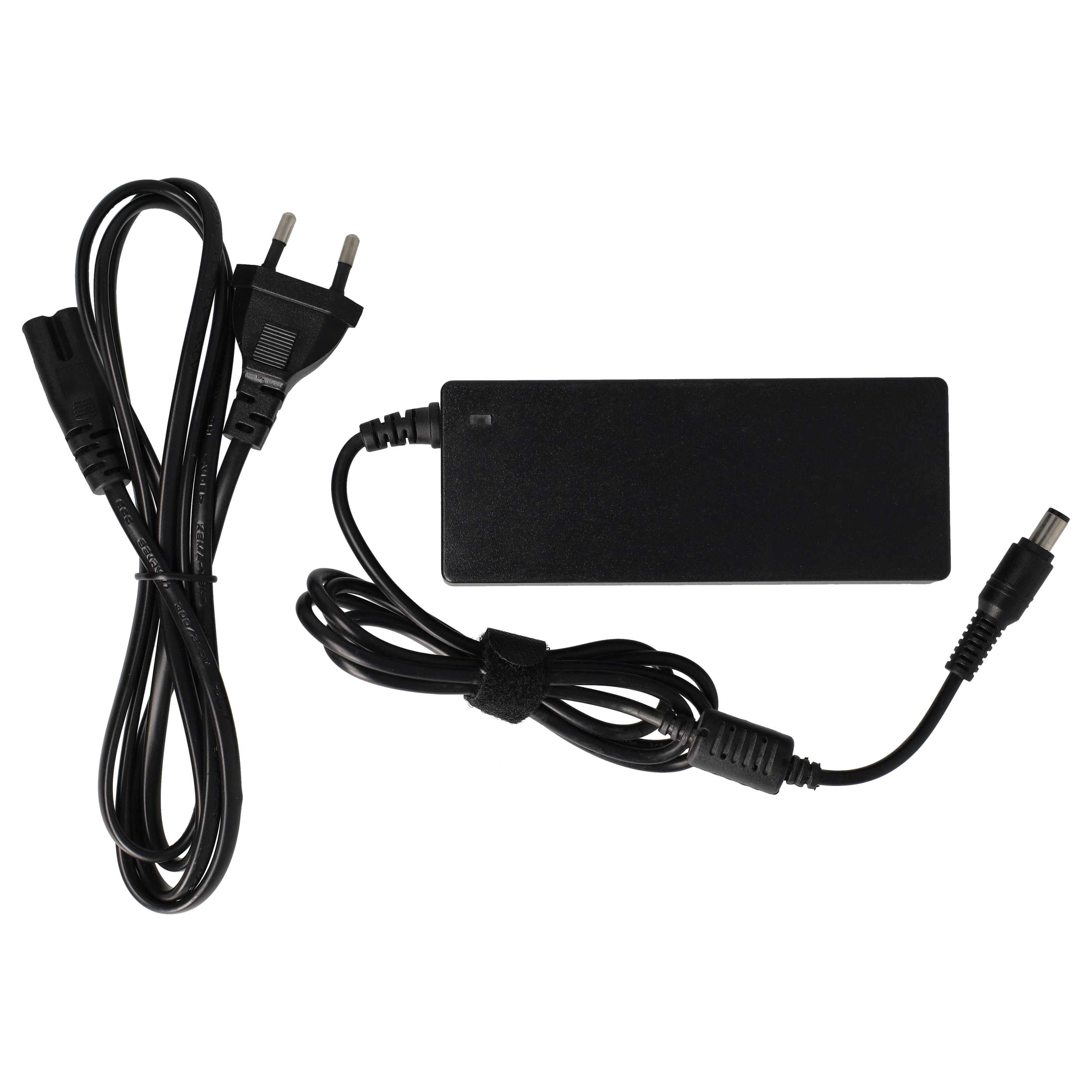 Ein schwarzes Laptop-Netzteil mit Stecker, Netzkabel und Stecker. Alles auf weißem Hintergrund.