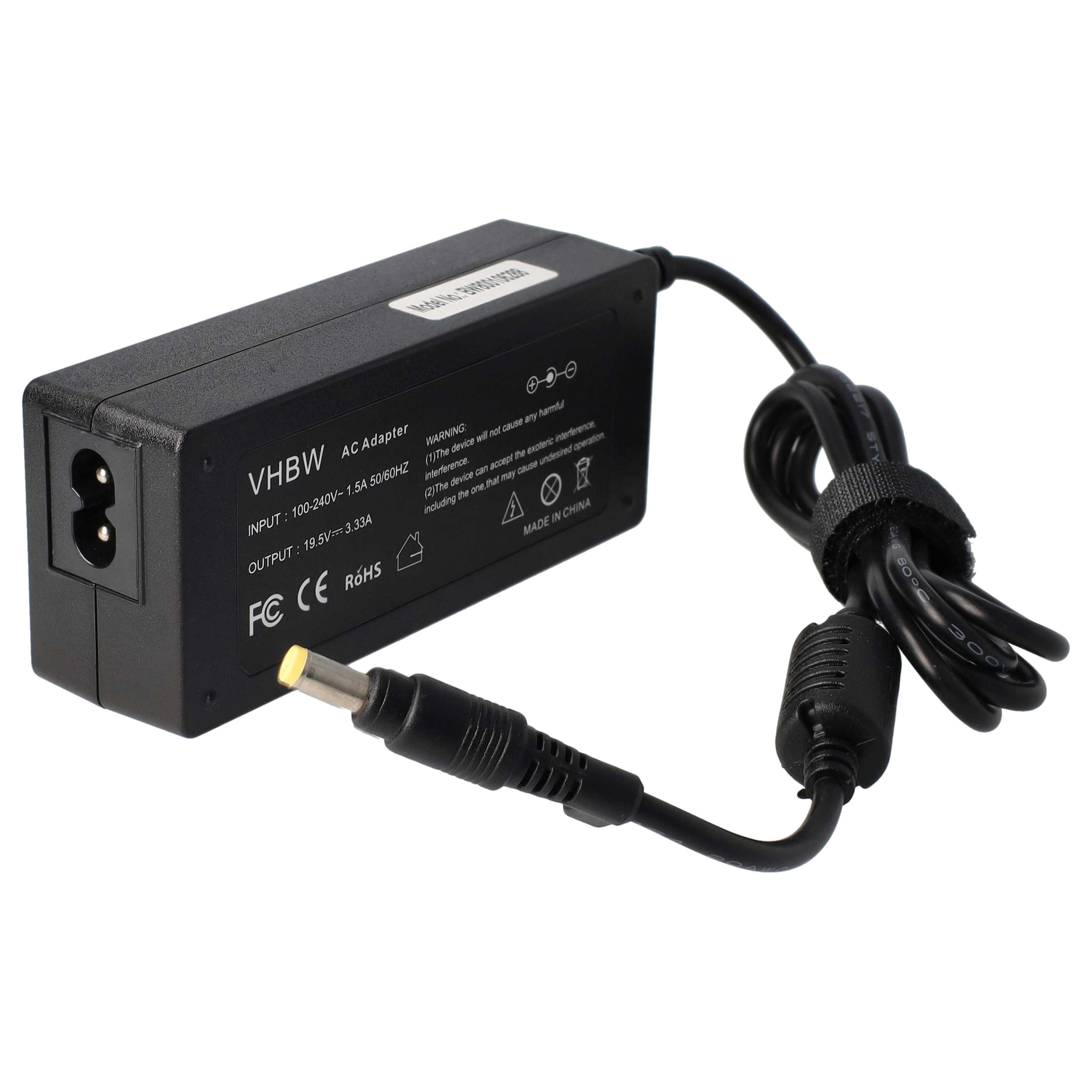 Schwarzer AC-Adapter mit Netzkabel. Der Adapter hat Text und Warnsymbole.