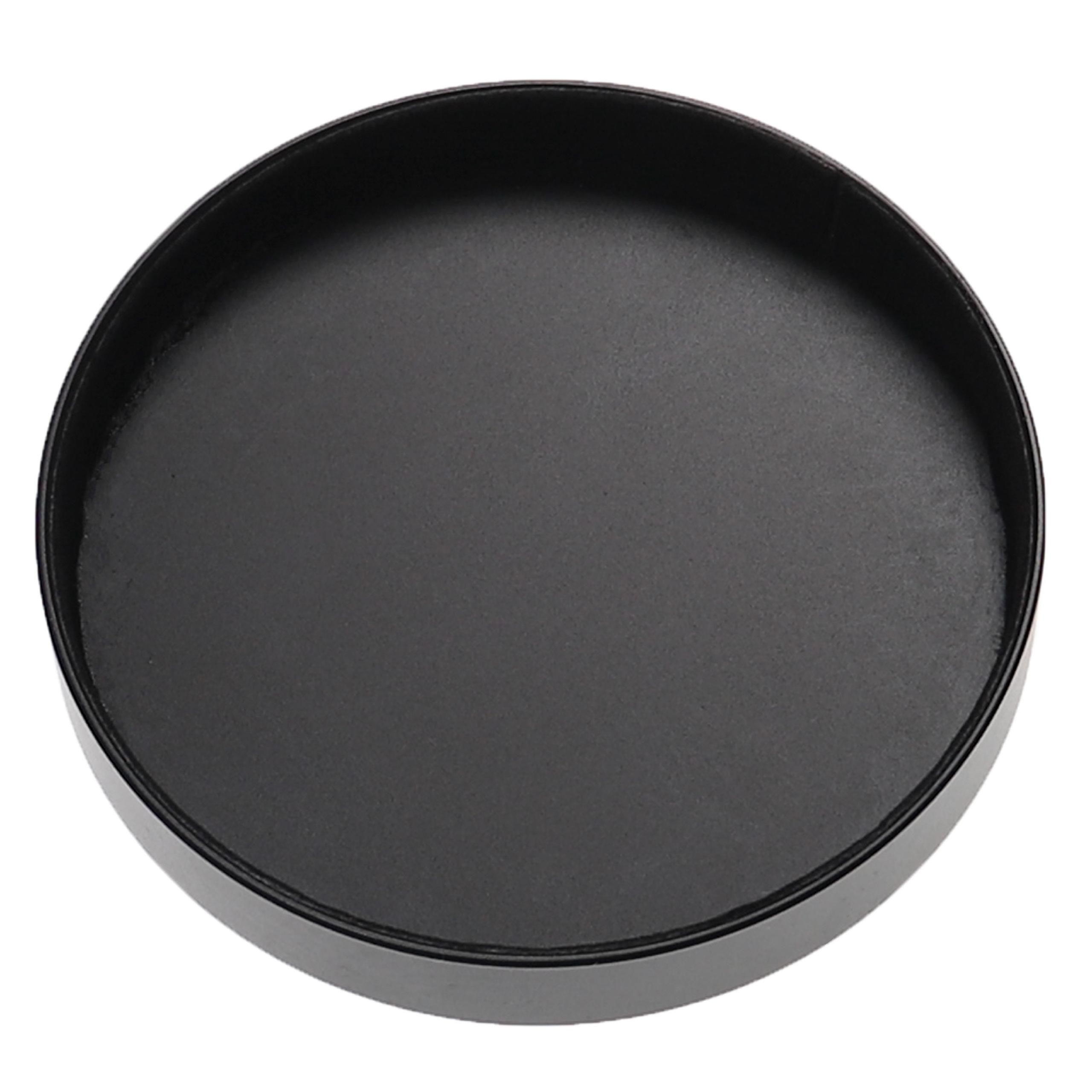 Eine kreisförmige schwarze Schale auf weißem Hintergrund. Die Schale hat einen leicht erhöhten Rand und eine flache Innenfläche.