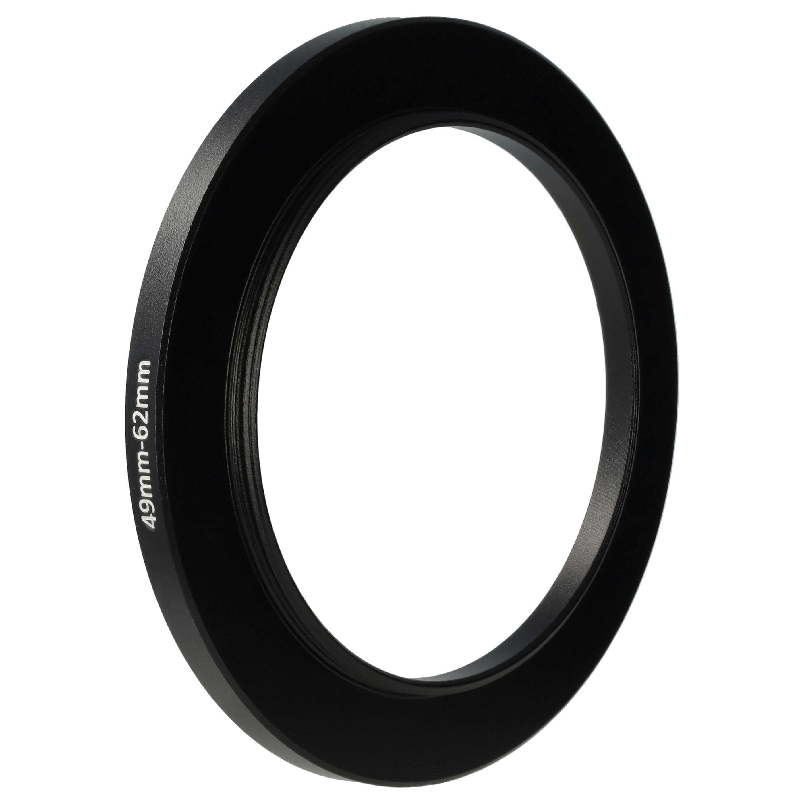 Ein schwarzer Metallring mit der Aufschrift '49mm-62mm' an der Seite, vor weißem Hintergrund.