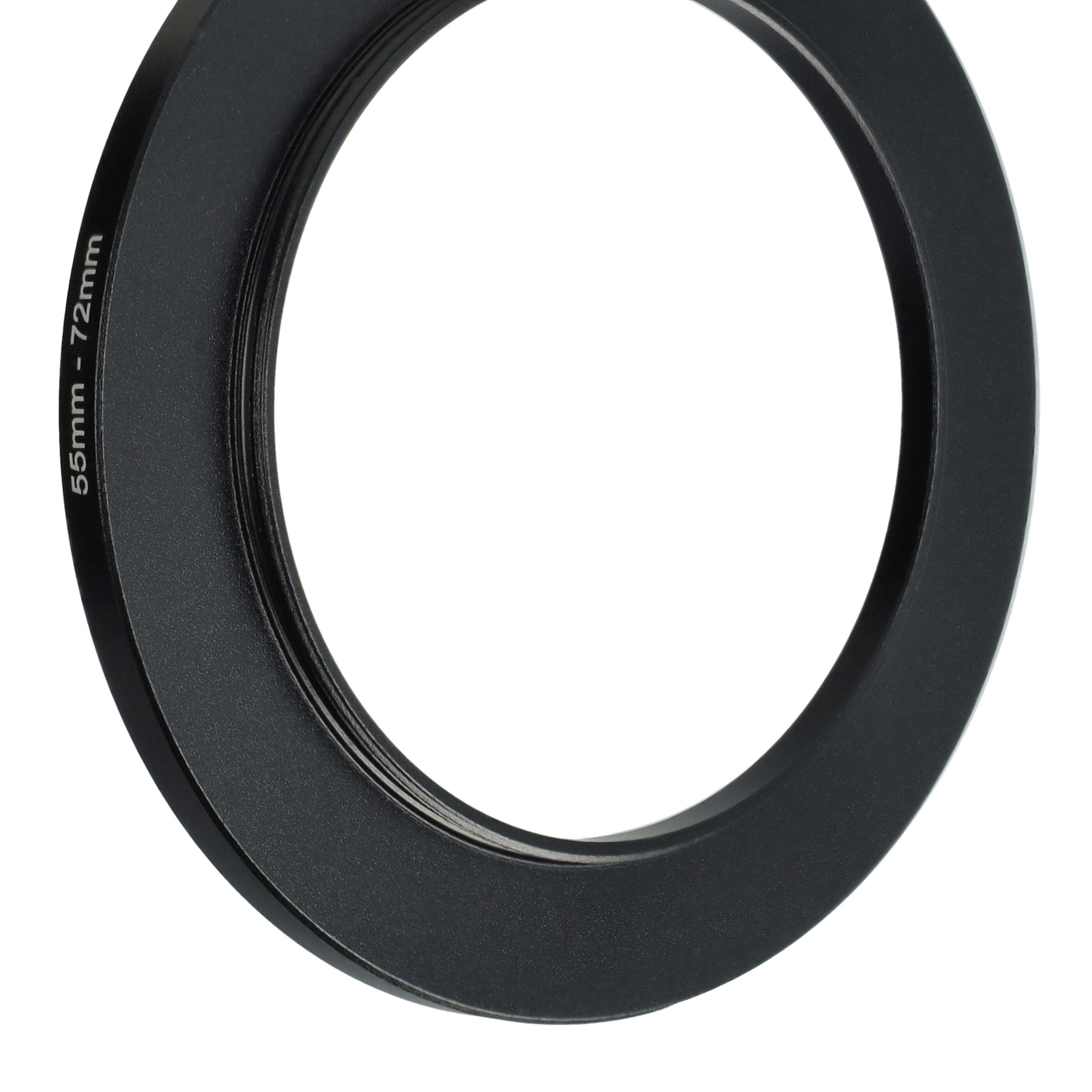 Ein schwarzer, kreisförmiger Adapterring mit den Größenangaben '55mm - 72mm' auf weißem Hintergrund.
