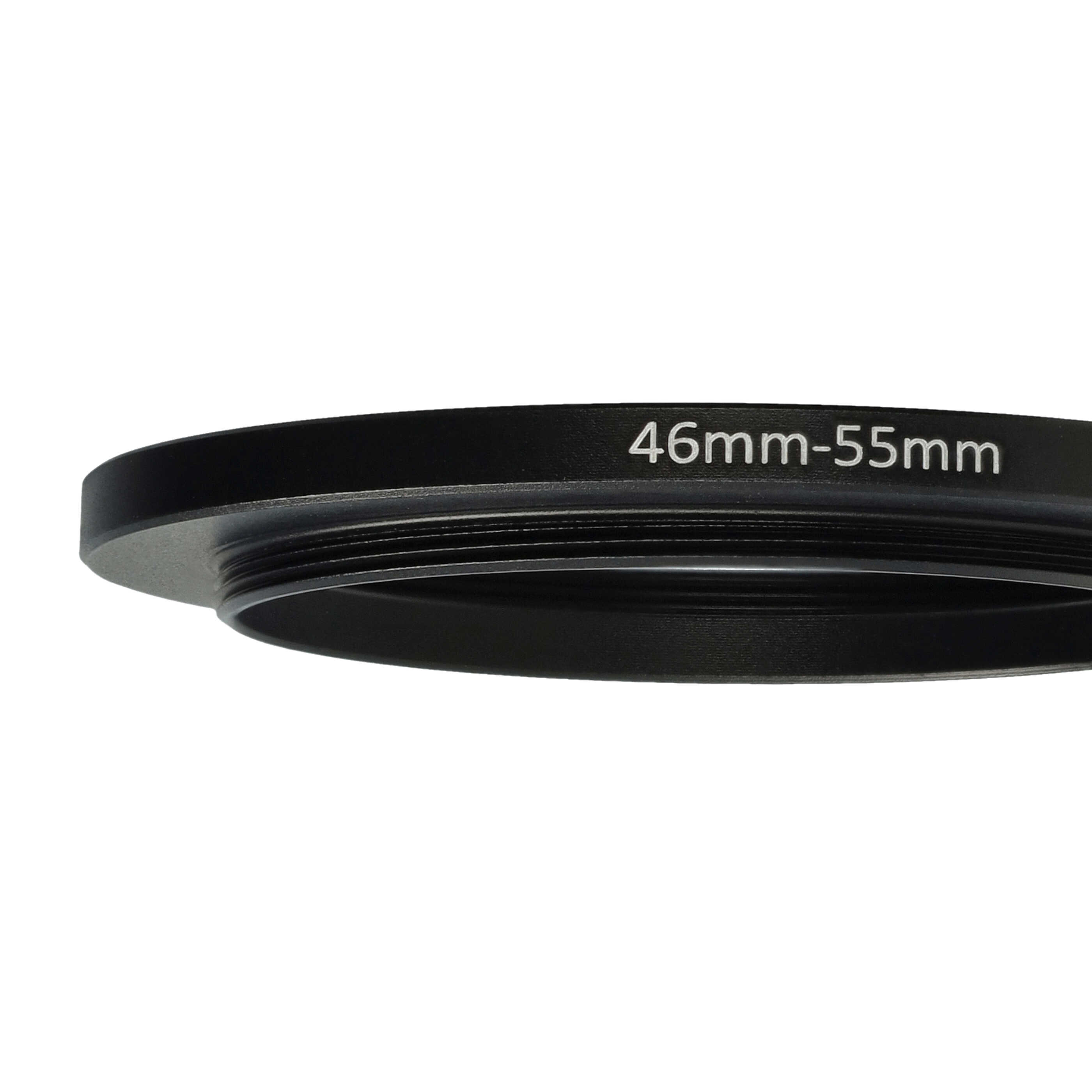 Schwarzer Kameraobjektivadapter mit weißem Text: 46mm-55mm. Der Hintergrund ist schlicht weiß.