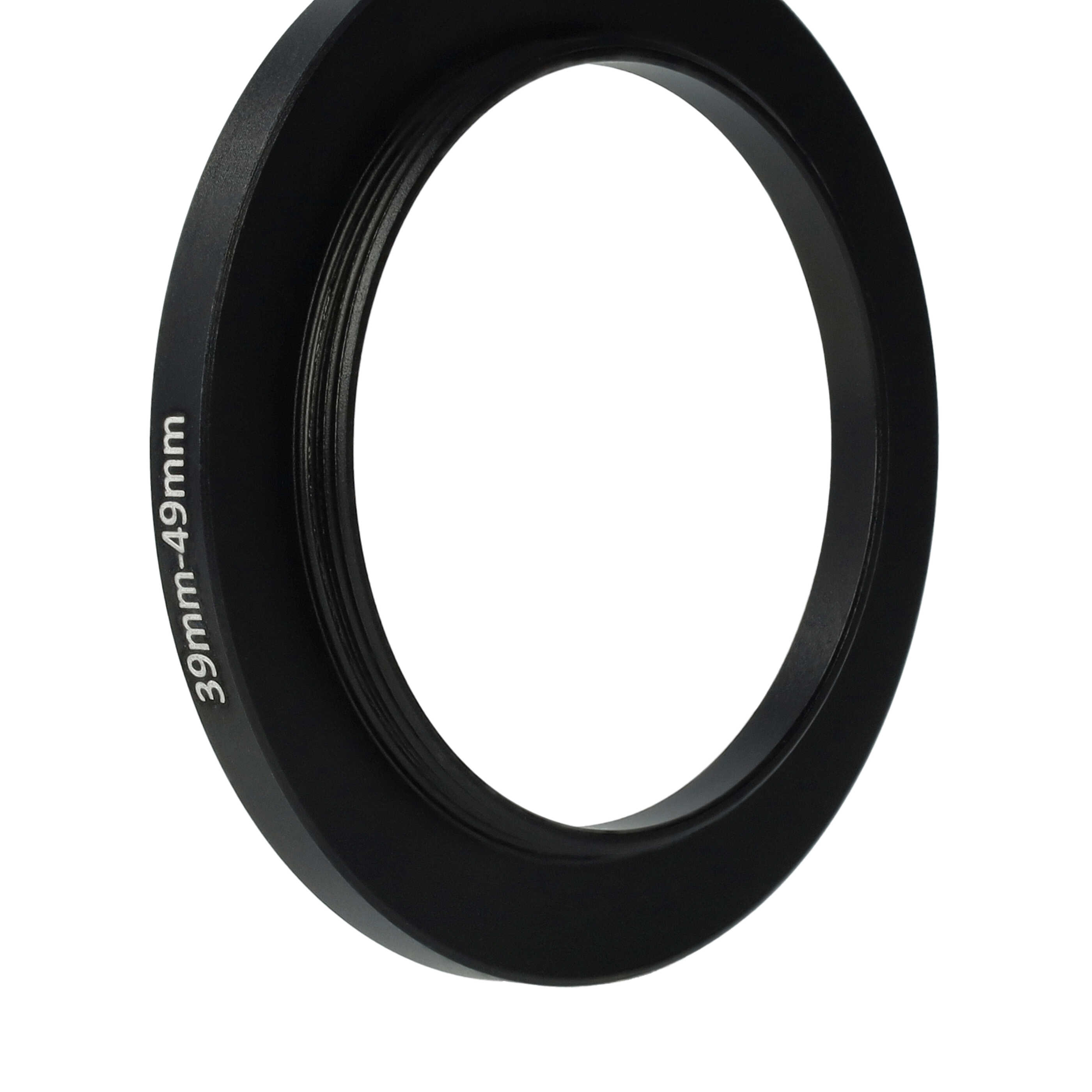 Ein schwarzer, kreisförmiger Adapterring mit der Aufschrift "39mm-49mm" an der Seite, vor weißem Hintergrund.