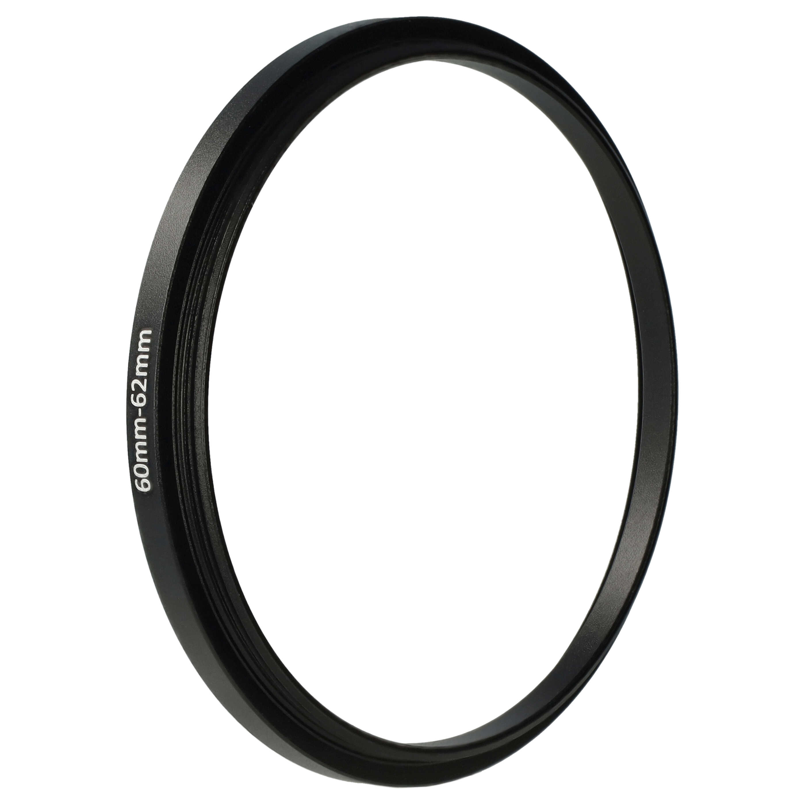 Schwarzer Metallring mit weißem Text '60mm-62mm' an der Seite. Der Ring ist auf weißem Hintergrund isoliert.